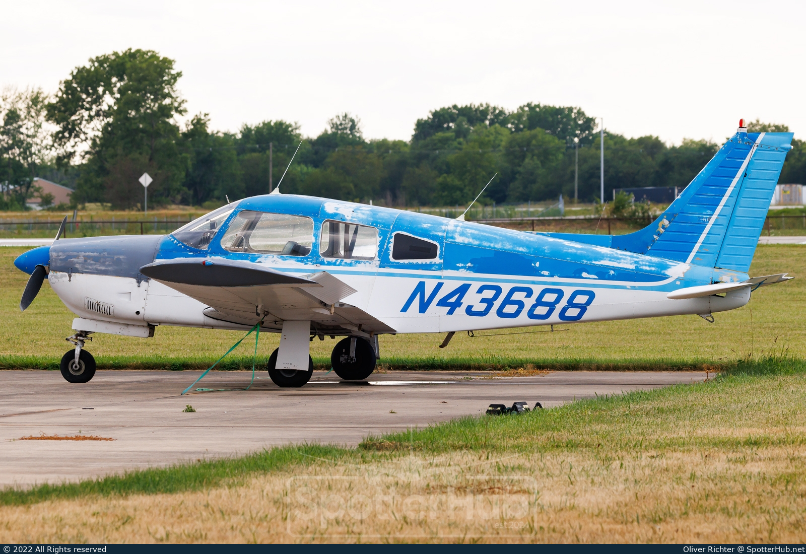 Photo of N43688 - Piper PA-28R-200 Cherokee Arrow operated by Private