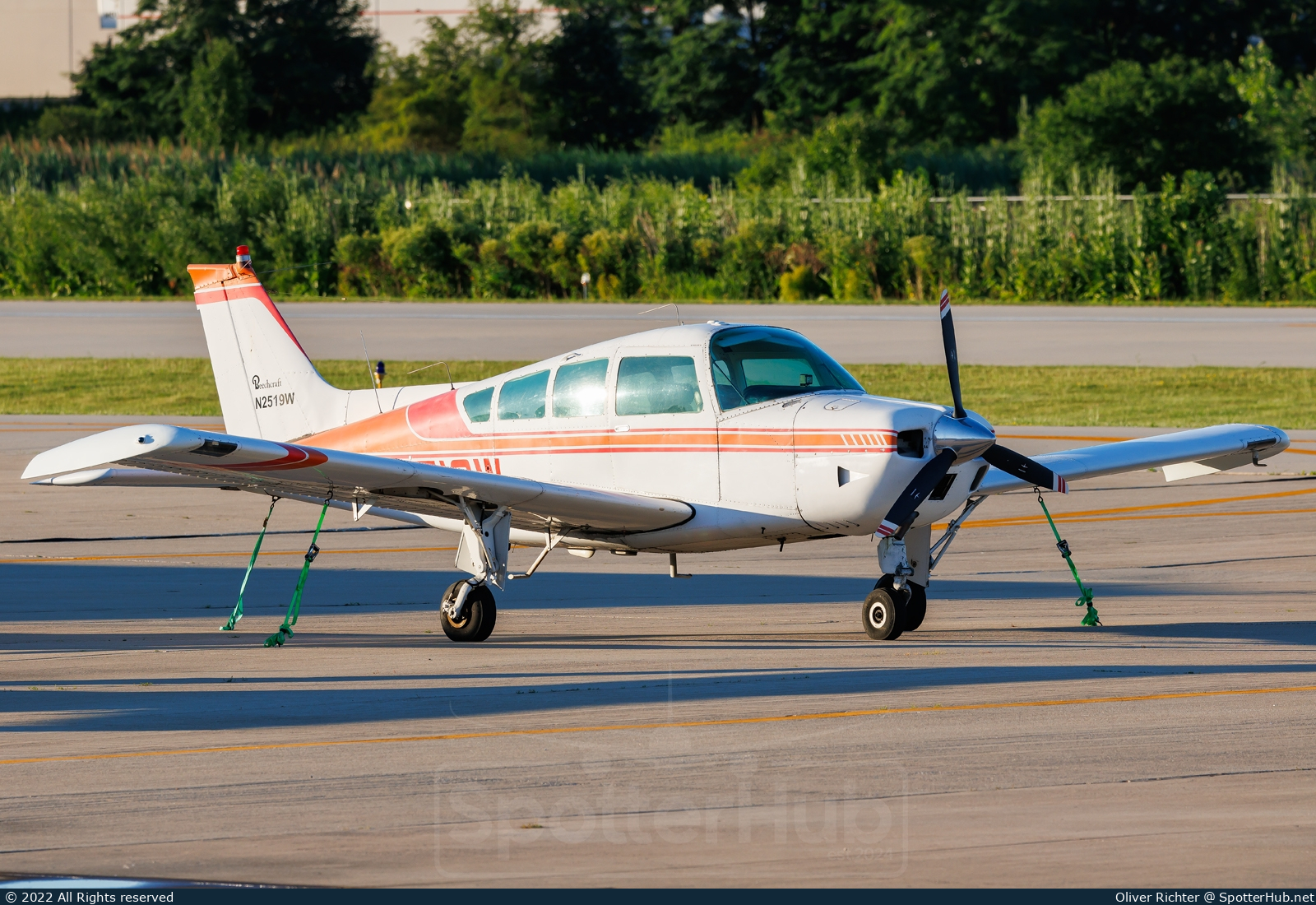 Photo of N2519W - Beechcraft B24R Sierra 200 operated by Private
