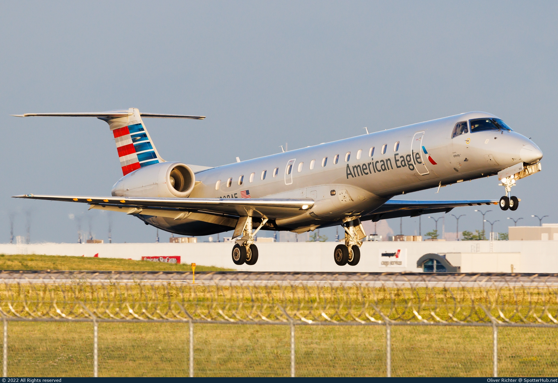 Photo of N908AE - Embraer ERJ-145LR operated by American Eagle (opb Envoy Air)