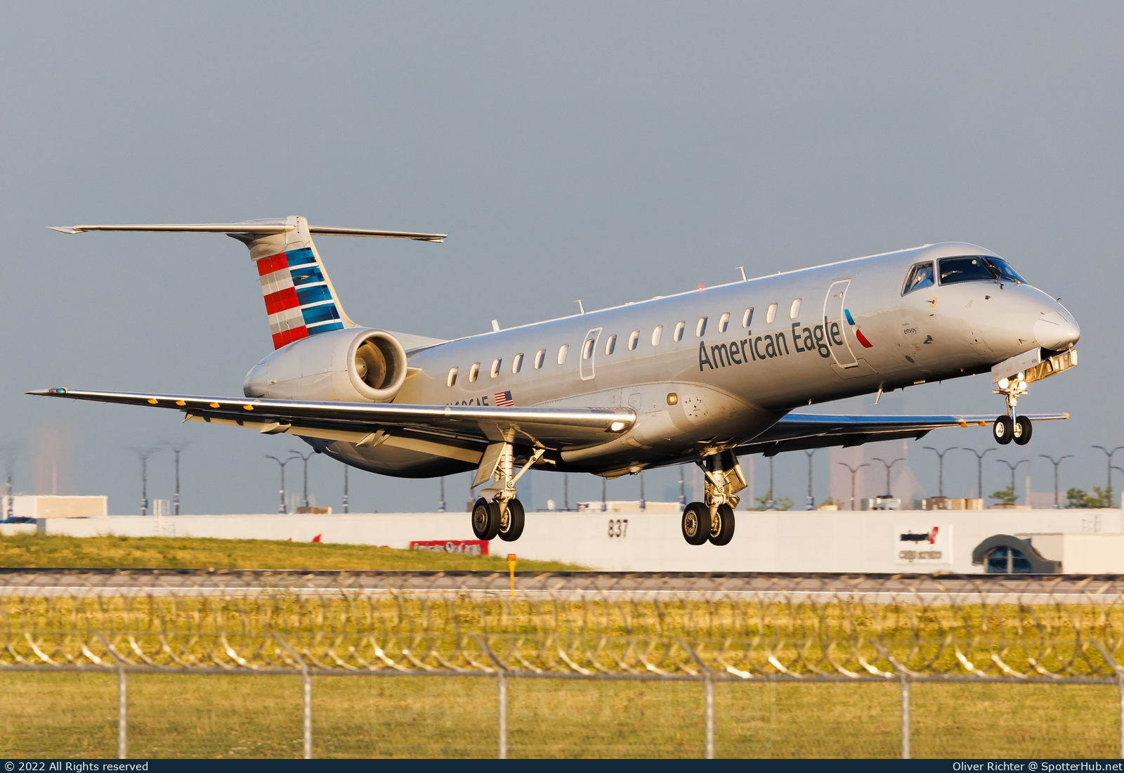 Photo of N606AE - Embraer ERJ-145LR operated by American Eagle (opb Envoy Air)