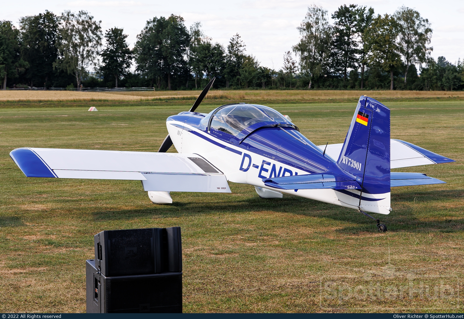 Photo of D-ENRV - Vans RV-7 operated by Private