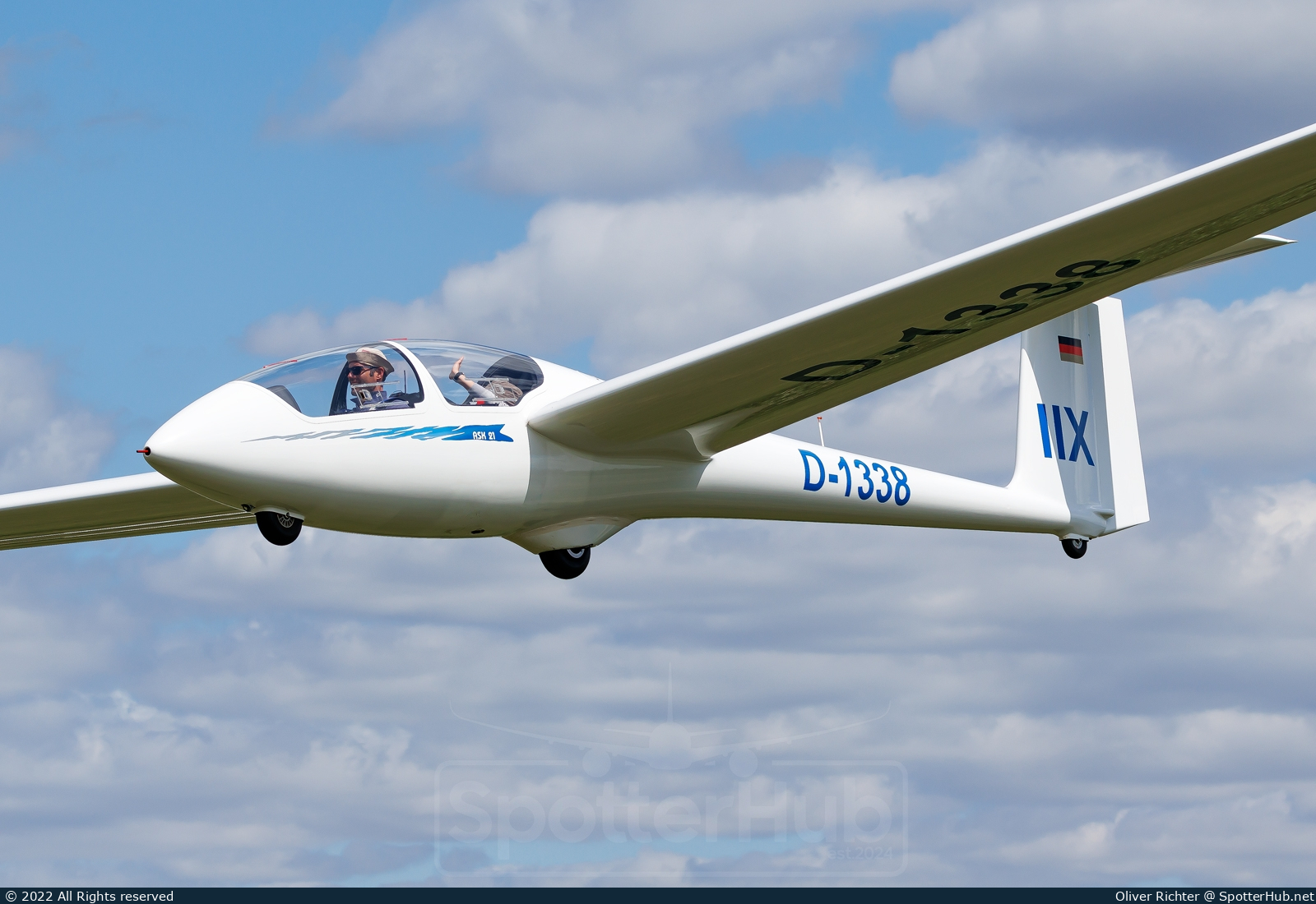 Photo of D-1338 - Schleicher ASK 21 operated by Sportflieger-Club Hockenheim