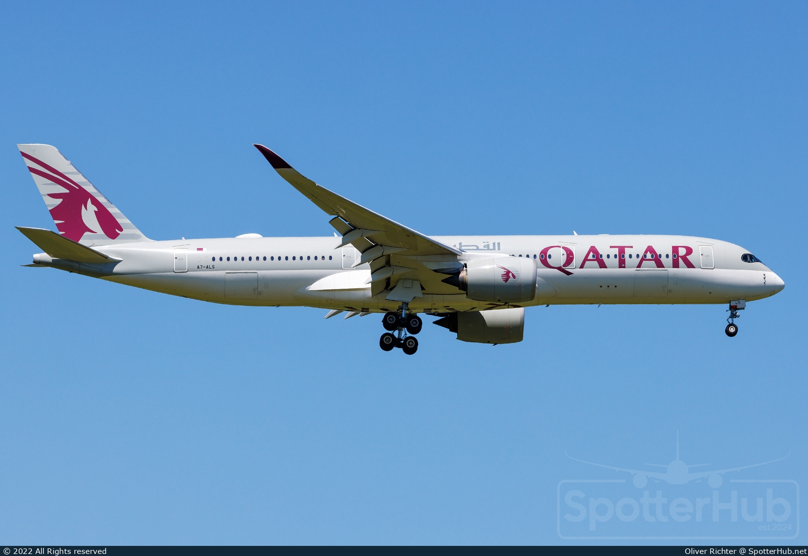 Photo of A7-ALS - Airbus A350-941 operated by Qatar Airways