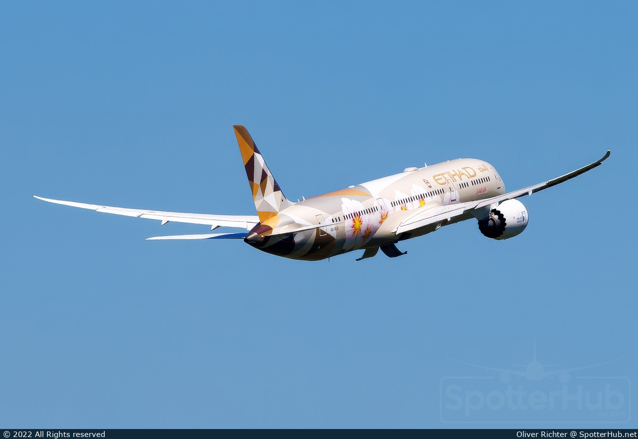 Photo of A6-BLS - Boeing 787-9 Dreamliner operated by Etihad Airways