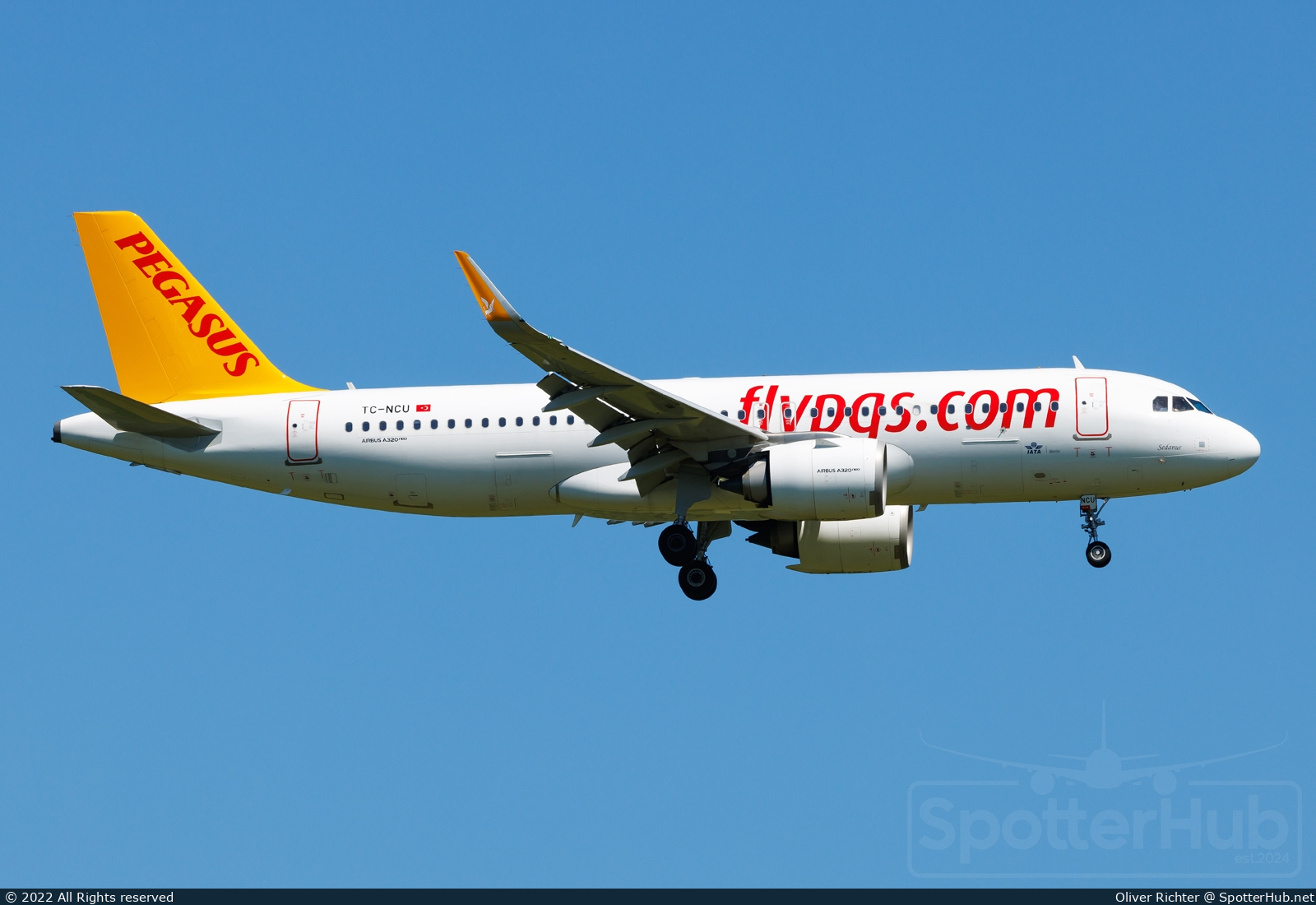 Photo of TC-NCU - Airbus A320-251N operated by Pegasus Airlines