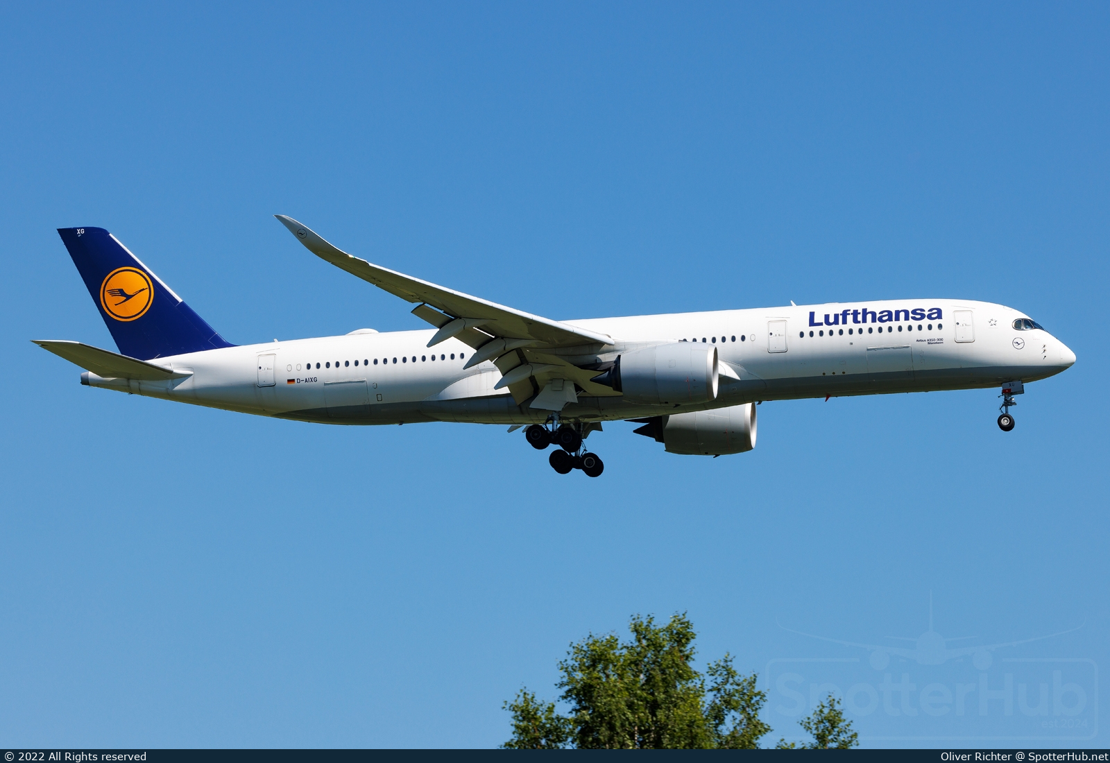 Photo of D-AIXG - Airbus A350-941 operated by Lufthansa