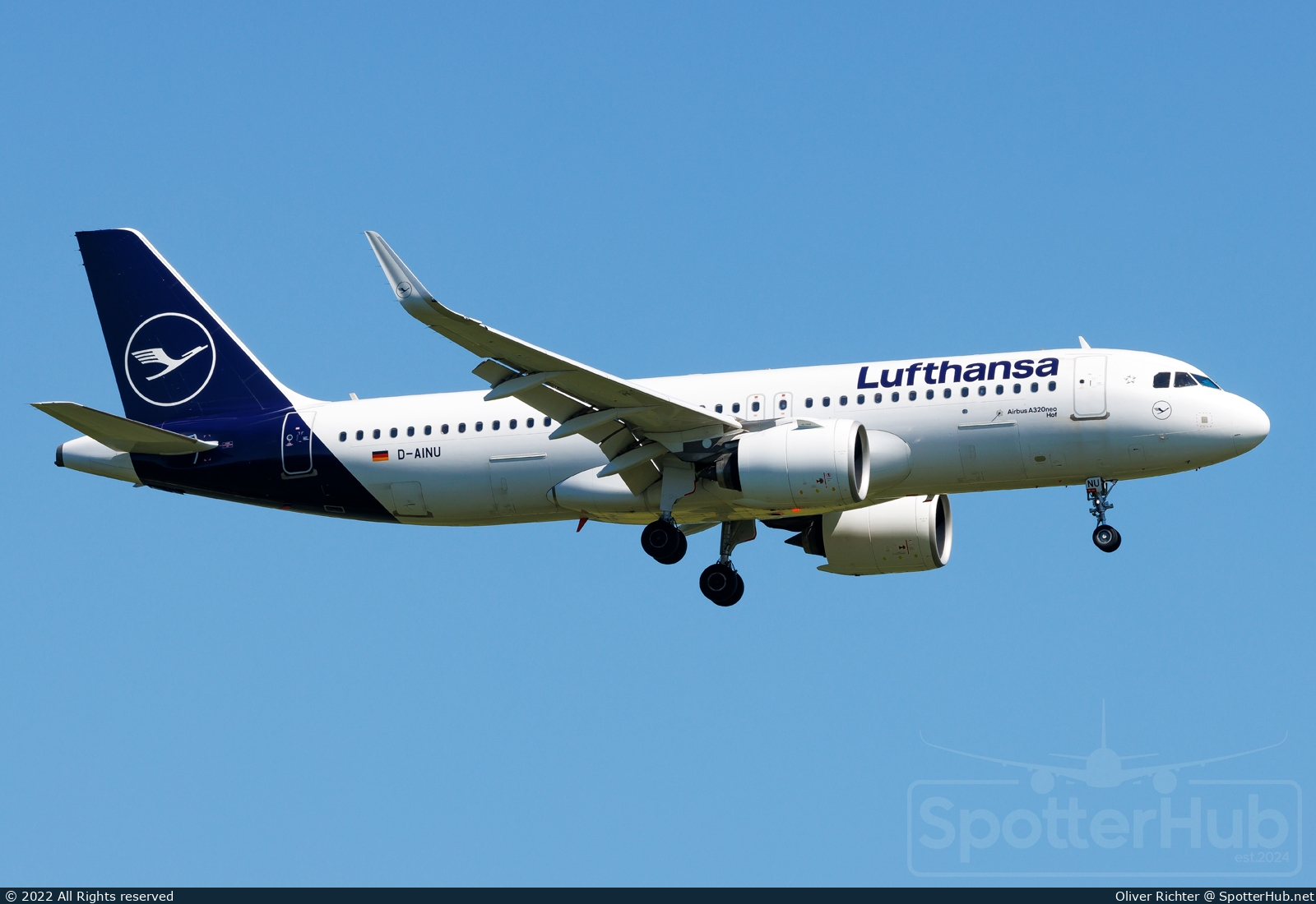 Photo of D-AINU - Airbus A320-271N operated by Lufthansa