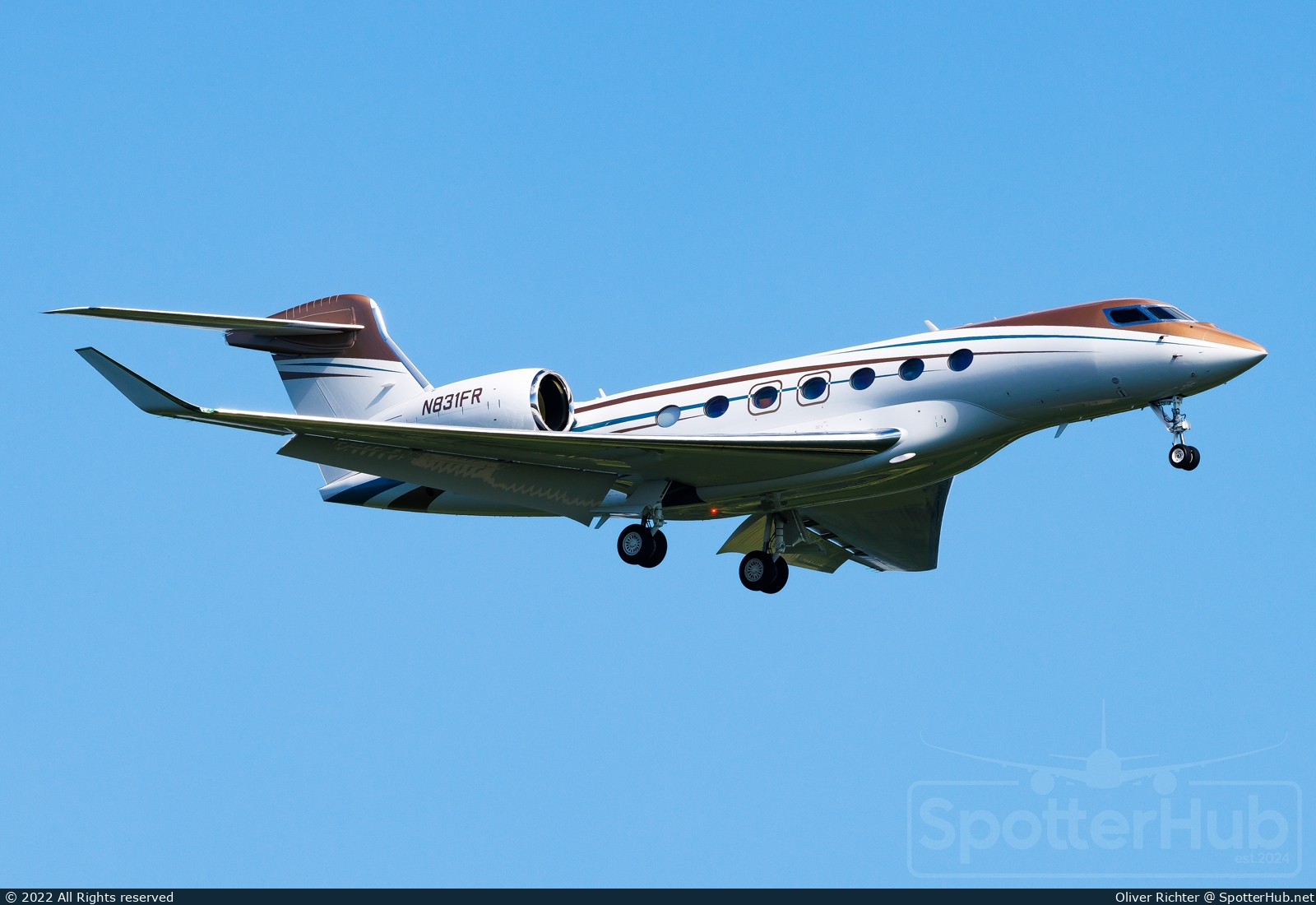 Photo of N831FR - Gulfstream G600 operated by Jet Aviation Flight Services