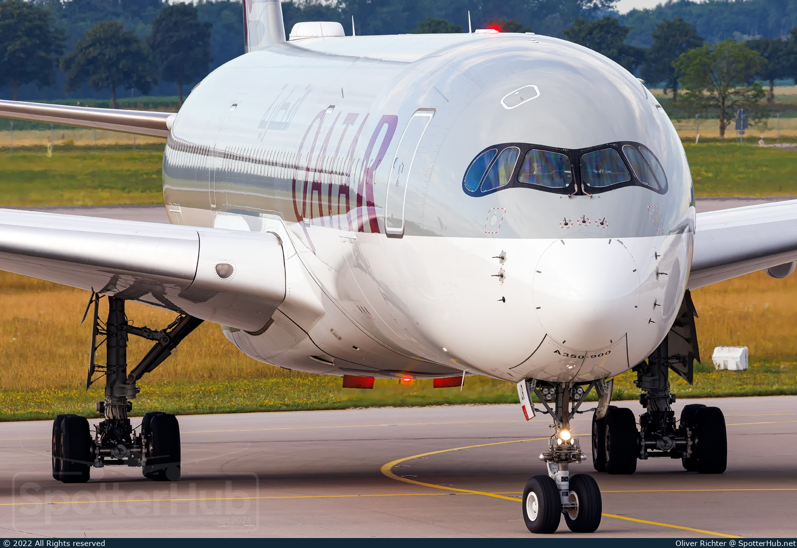 Photo of A7-ALR - Airbus A350-941 operated by Qatar Airways
