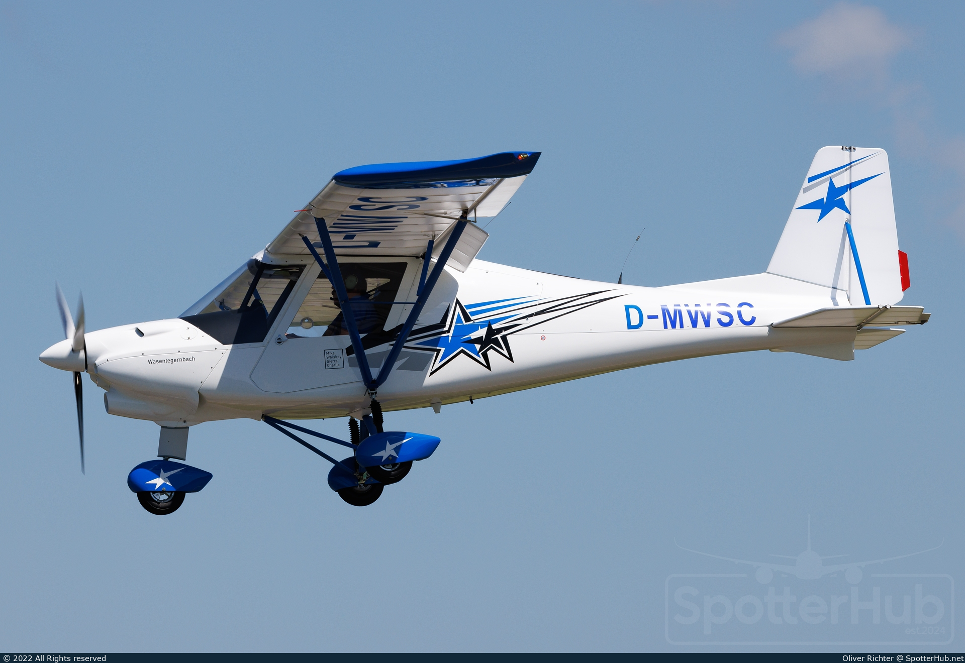 Photo of D-MWSC - Comco Ikarus C42 operated by Fliegerclub Wasentegernbach