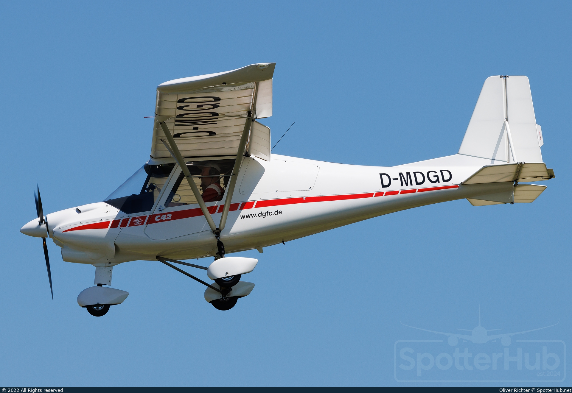 Photo of D-MDGD - Comco Ikarus C42 operated by DGFC Rottal-Inn