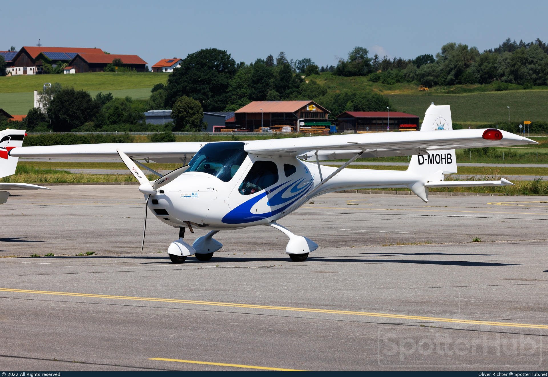 Photo of D-MOHB - Remos G3 Mirage operated by Private