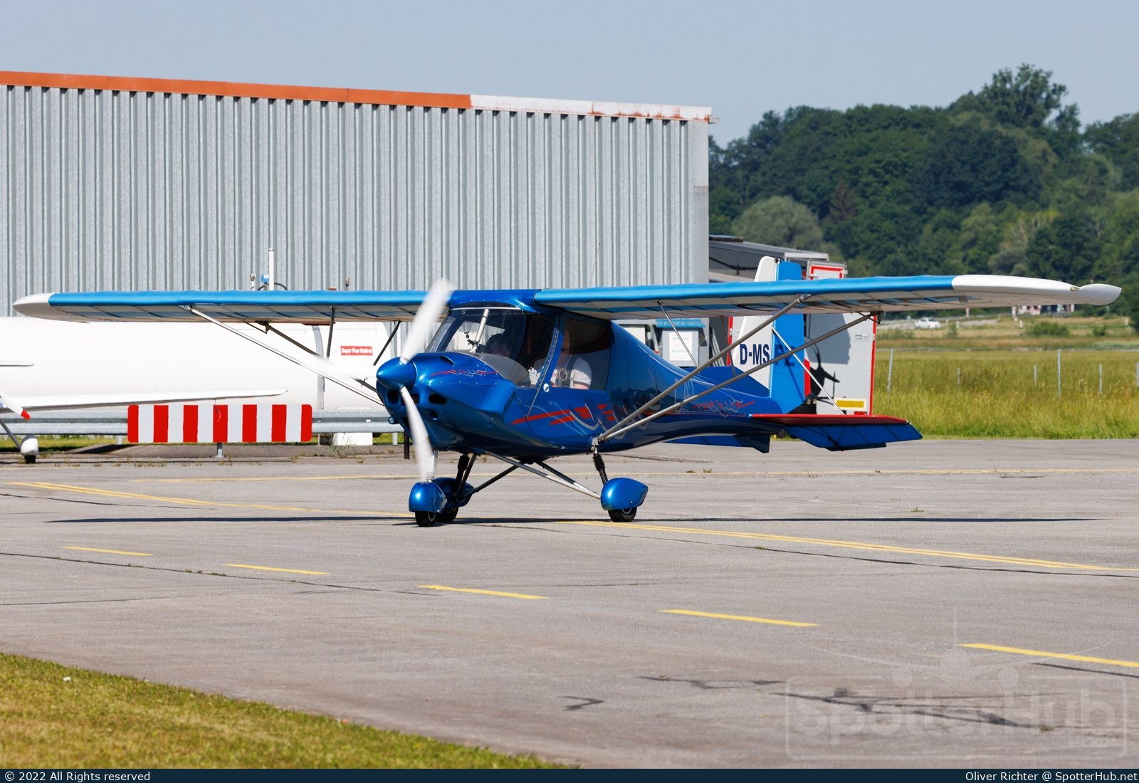 Photo of D-MSFZ - Comco Ikarus C42 B operated by Private