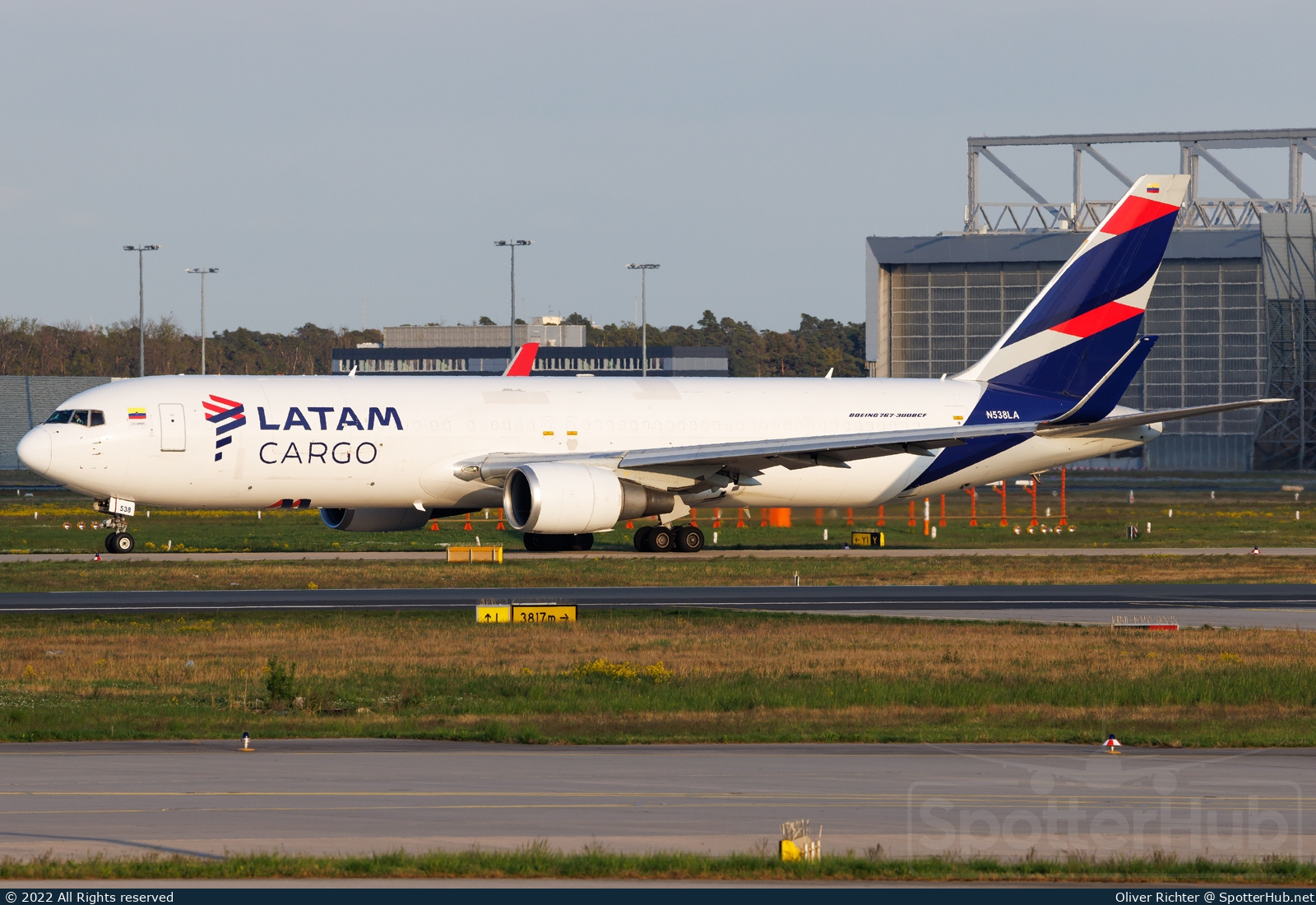 Photo of N538LA - Boeing 767-316(ER)(BCF) operated by LATAM Cargo Colombia