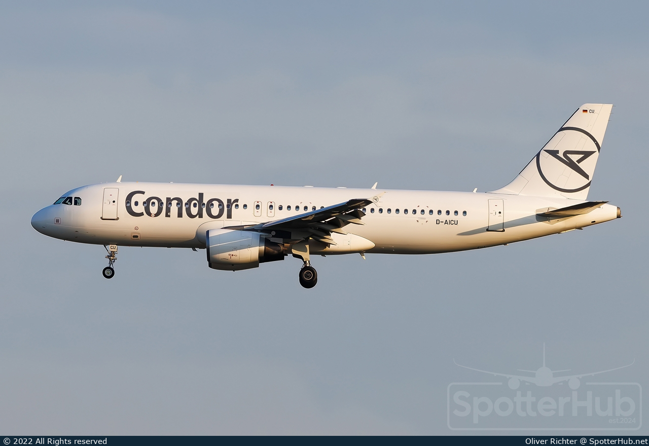 Photo of D-AICU - Airbus A320-214 operated by Condor