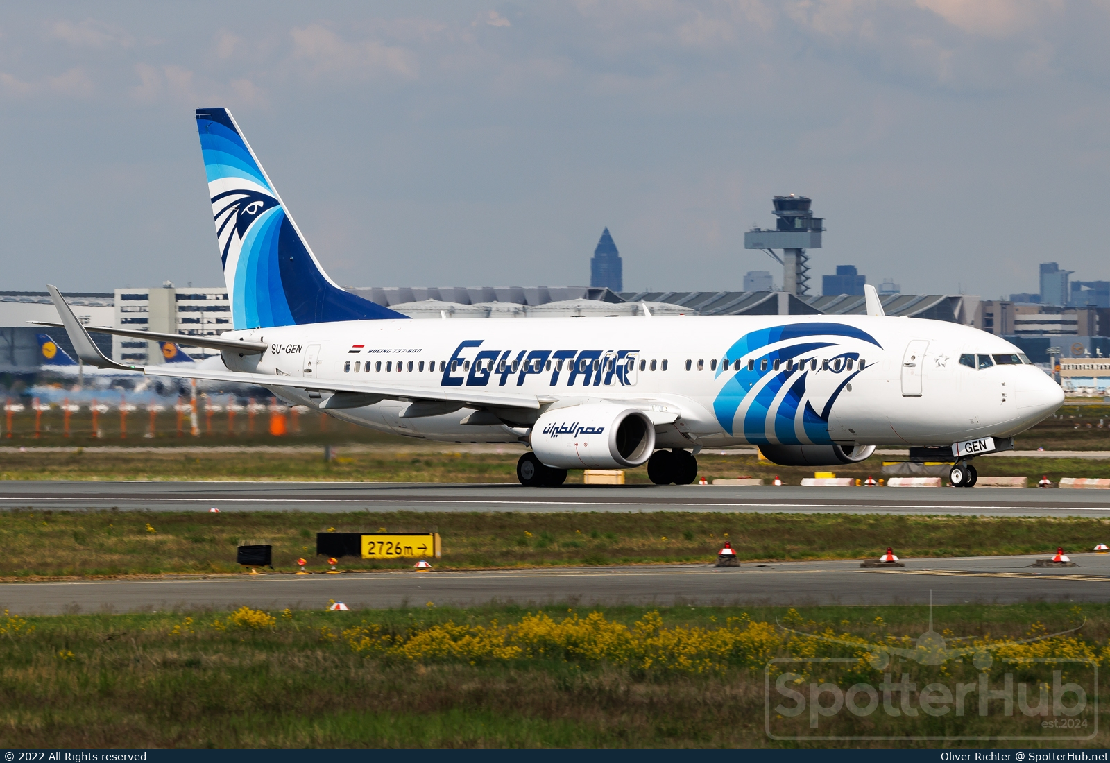 Photo of SU-GEN - Boeing 737-866 operated by Egyptair
