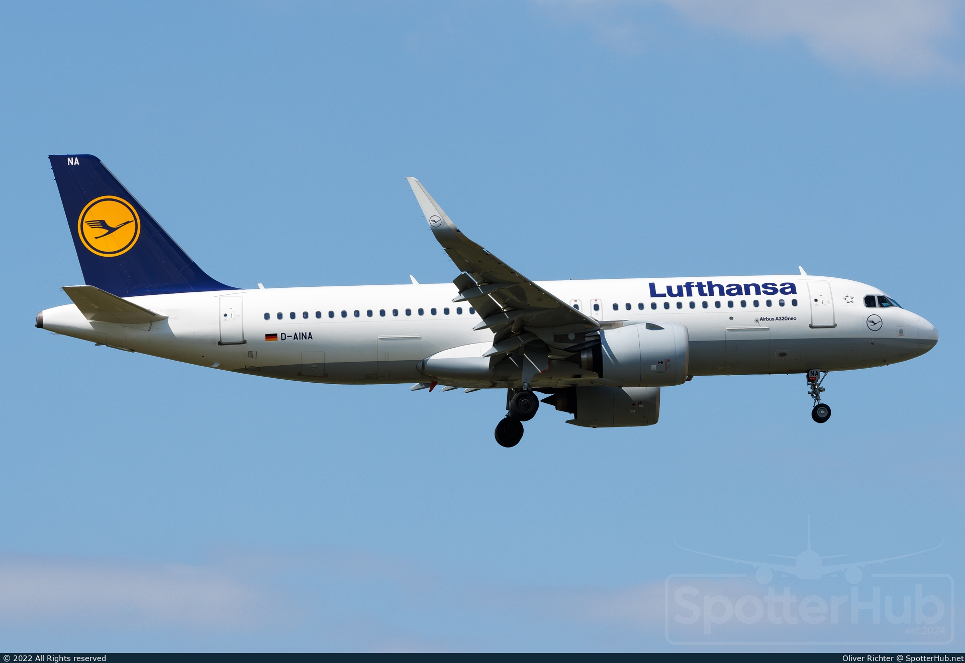 Photo of D-AINA - Airbus A320-271N operated by Lufthansa