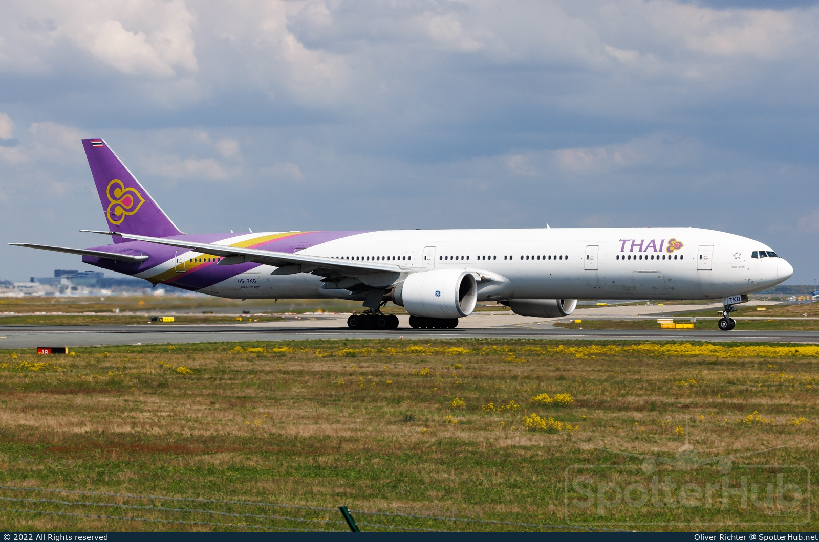 Photo of HS-TKO - Boeing 777-3AL(ER) operated by Thai Airways International