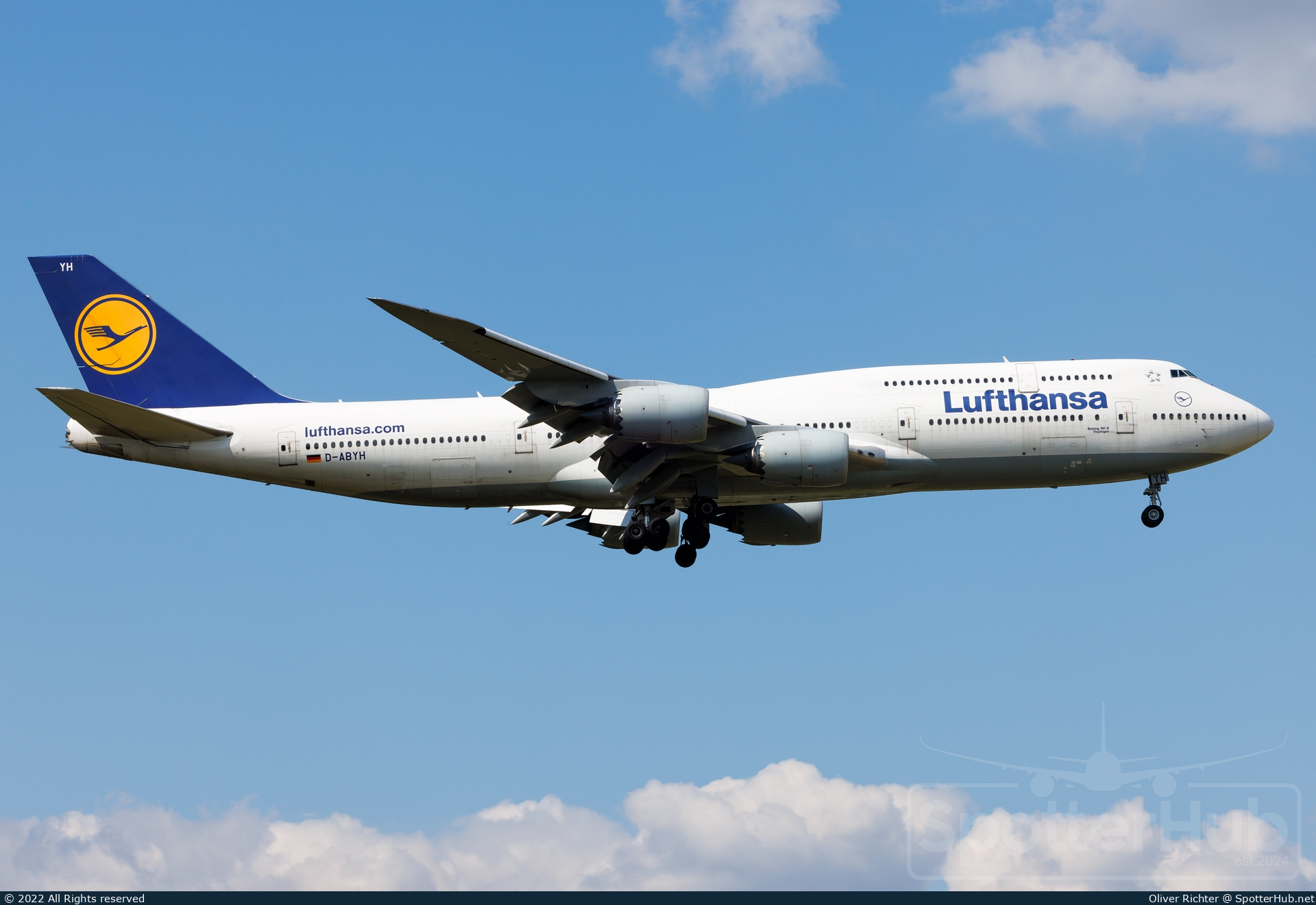 Photo of D-ABYH - Boeing 747-830 operated by Lufthansa
