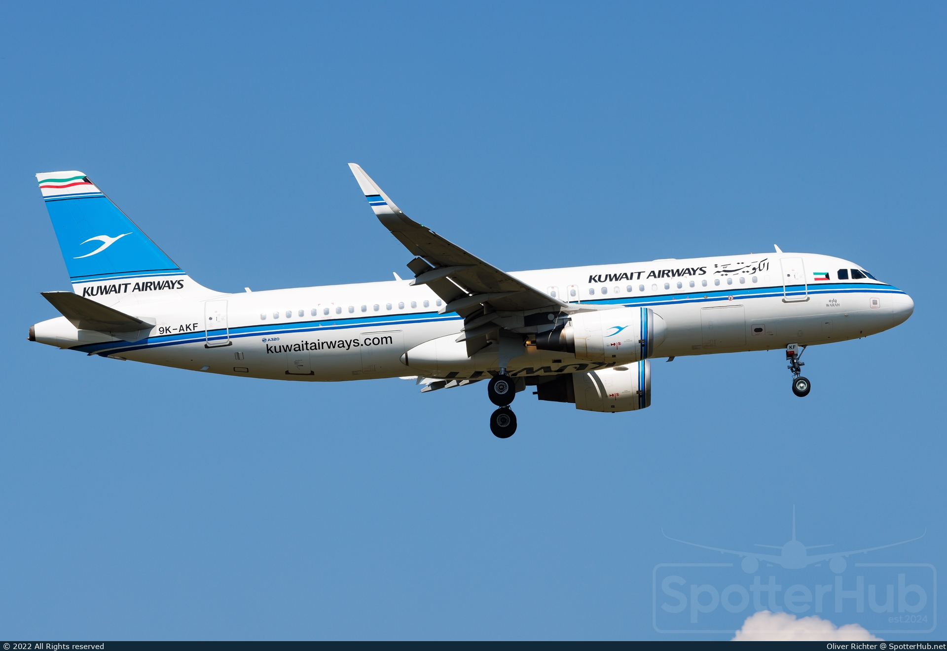 Photo of 9K-AKF - Airbus A320-214 operated by Kuwait Airways