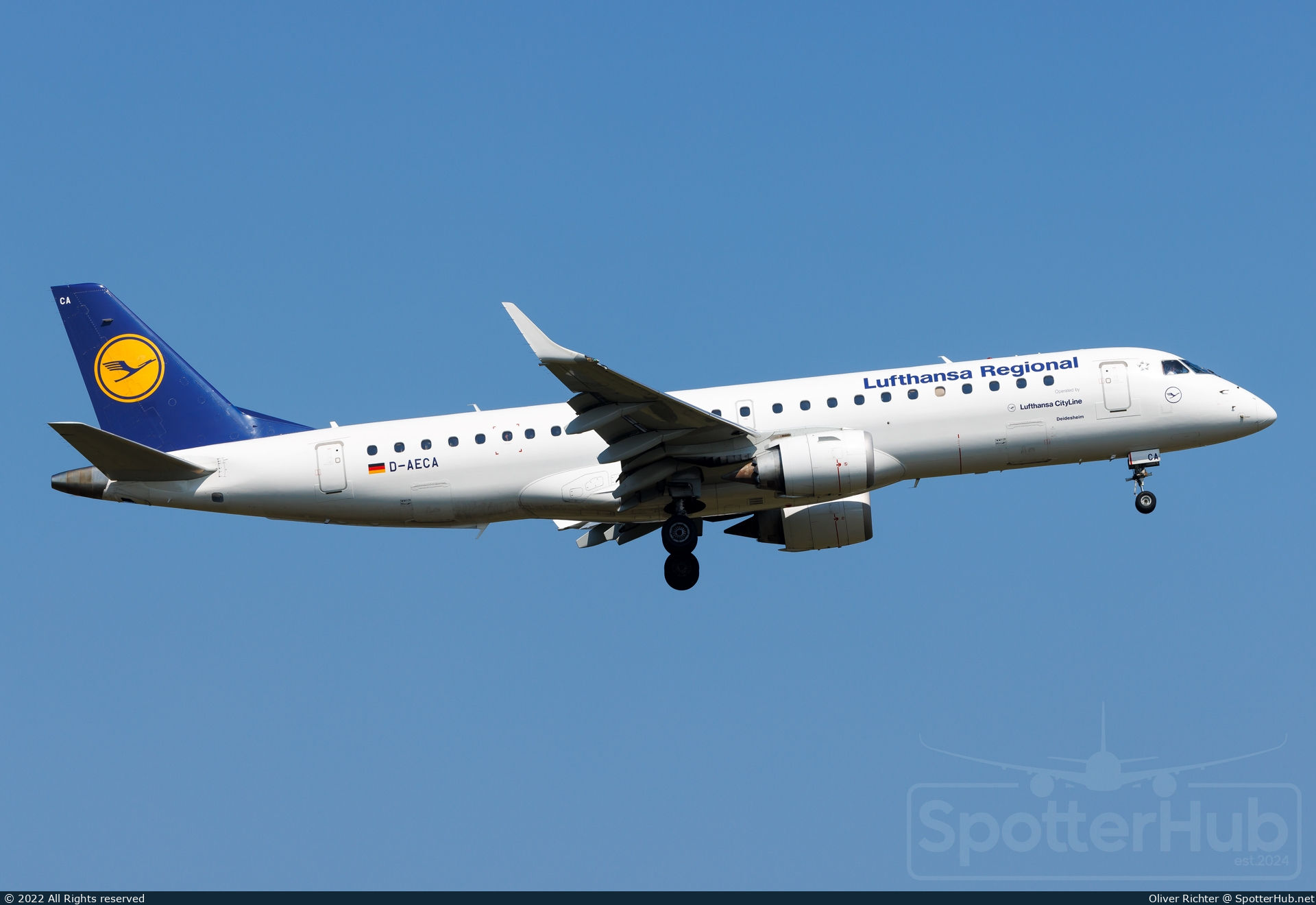 Photo of D-AECA - Embraer ERJ-190LR operated by Lufthansa CityLine