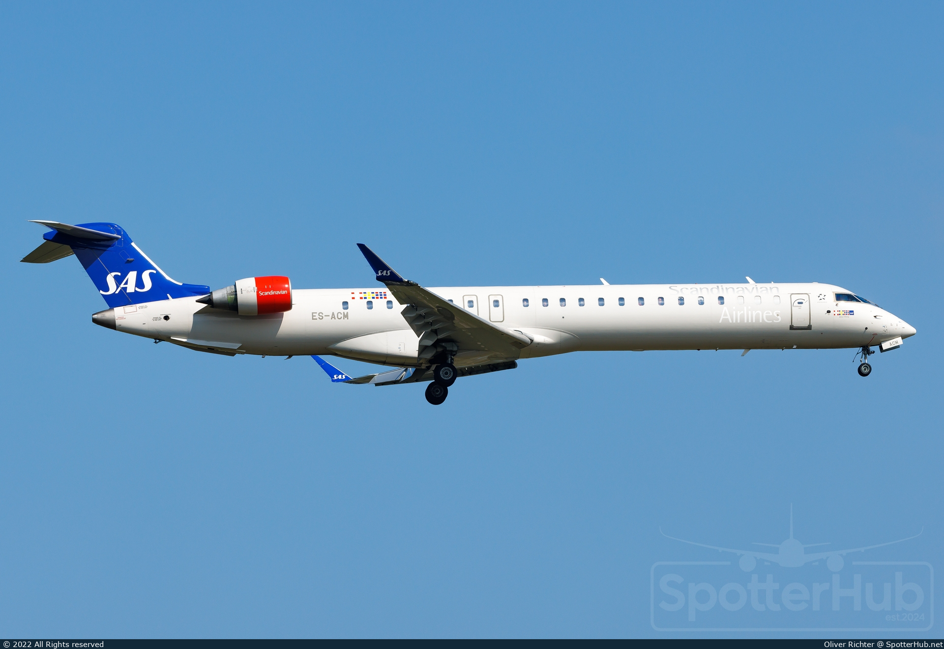 Photo of ES-ACM - Bombardier CRJ-900LR operated by SAS Scandinavian Airlines (opb Xfly)