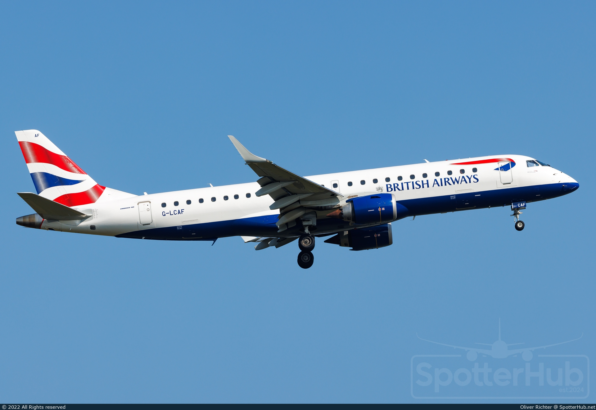 Photo of G-LCAF - Embraer ERJ-190SR operated by BA CityFlyer
