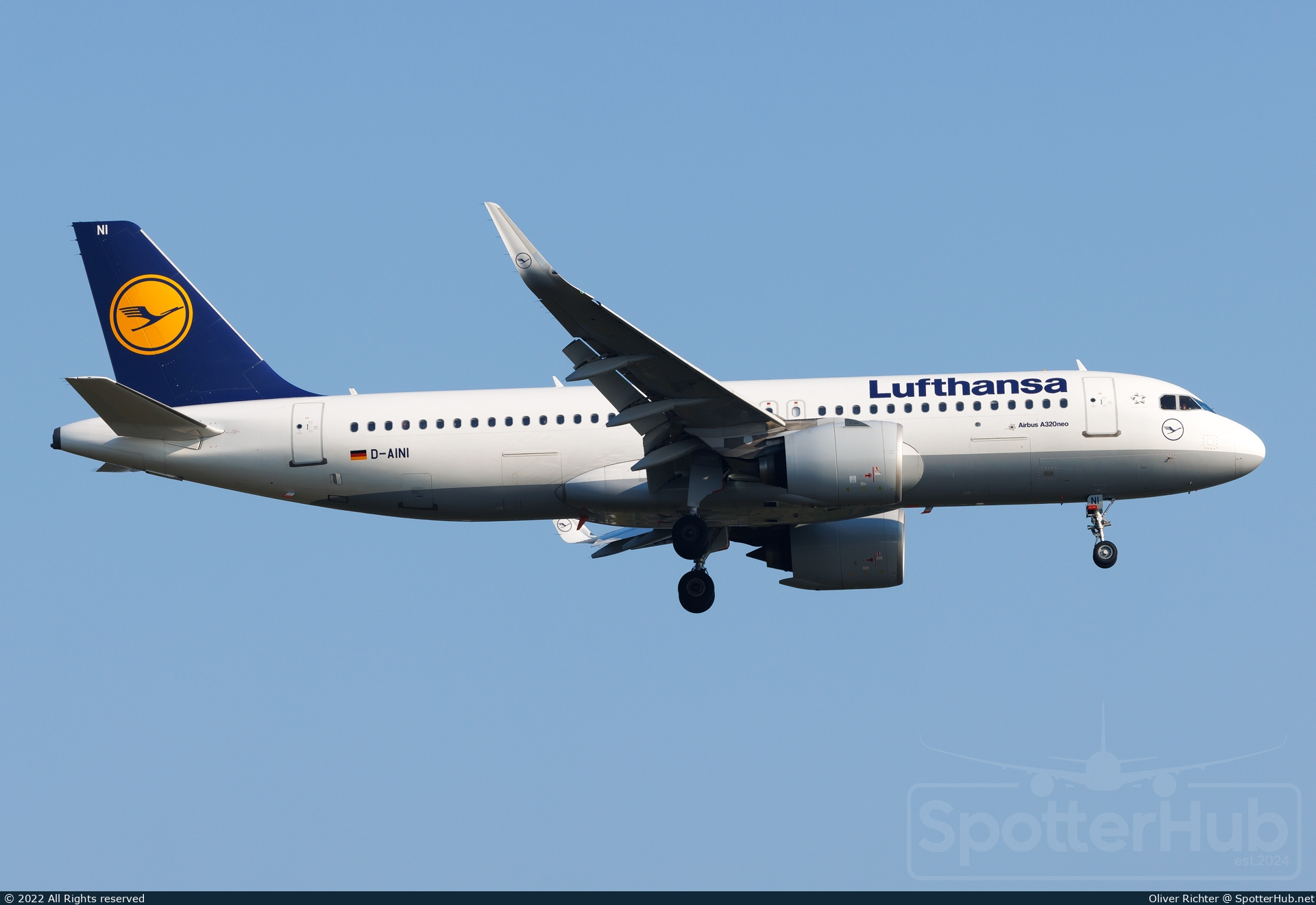 Photo of D-AINI - Airbus A320-271N operated by Lufthansa