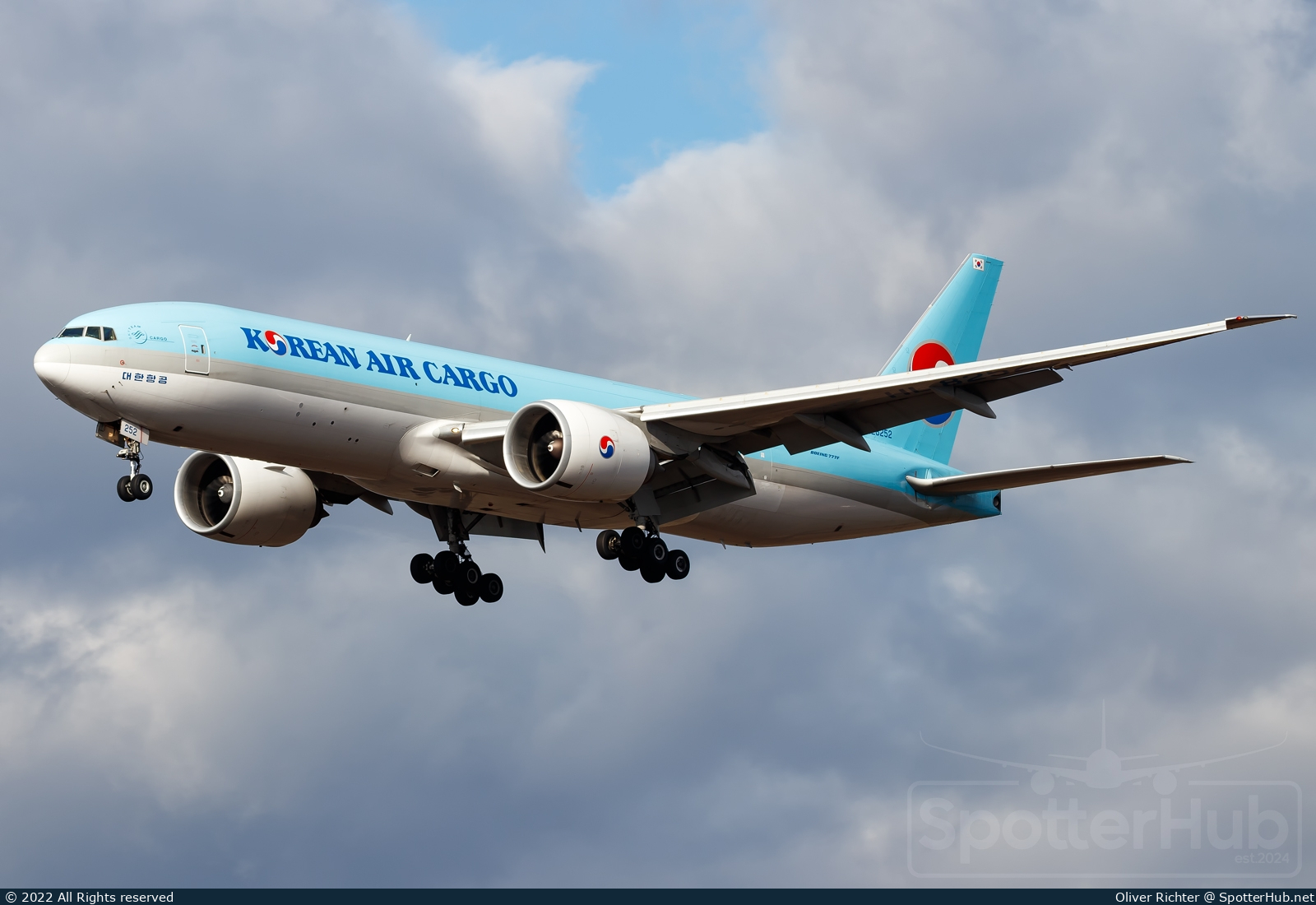 Photo of HL8252 - Boeing 777-FB5 operated by Korean Air Cargo