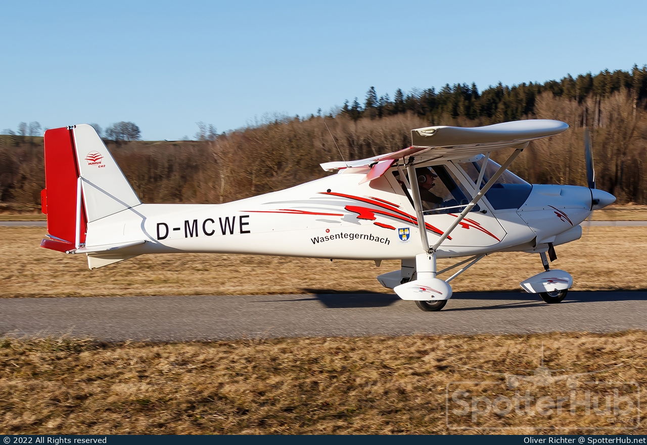 Photo of D-MCWE - Comco Ikarus C42 operated by Fliegerclub Wasentegernbach