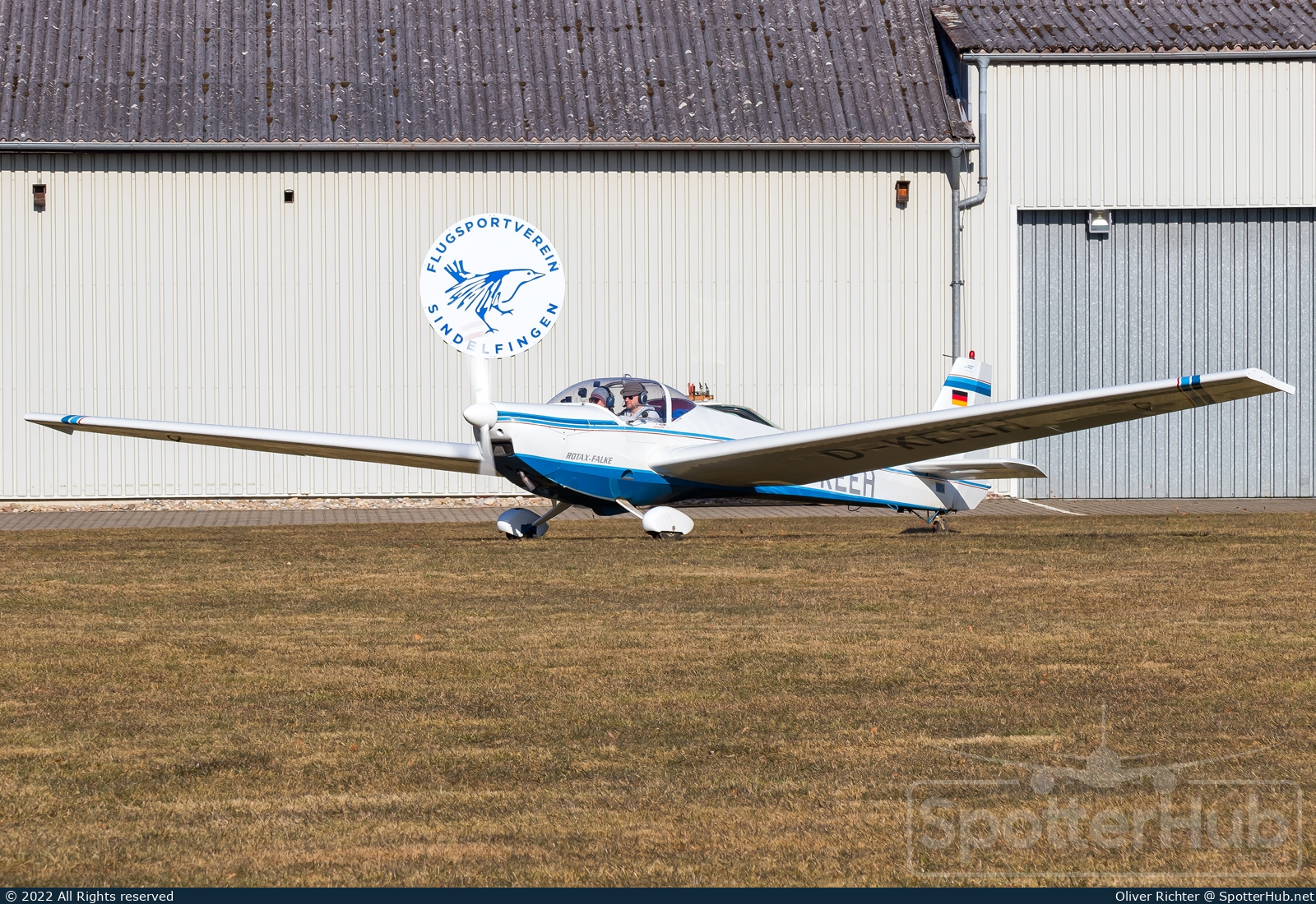 Photo of D-KEEH - Scheibe SF 25C Rotax-Falke operated by Flugsportverein Sindelfingen