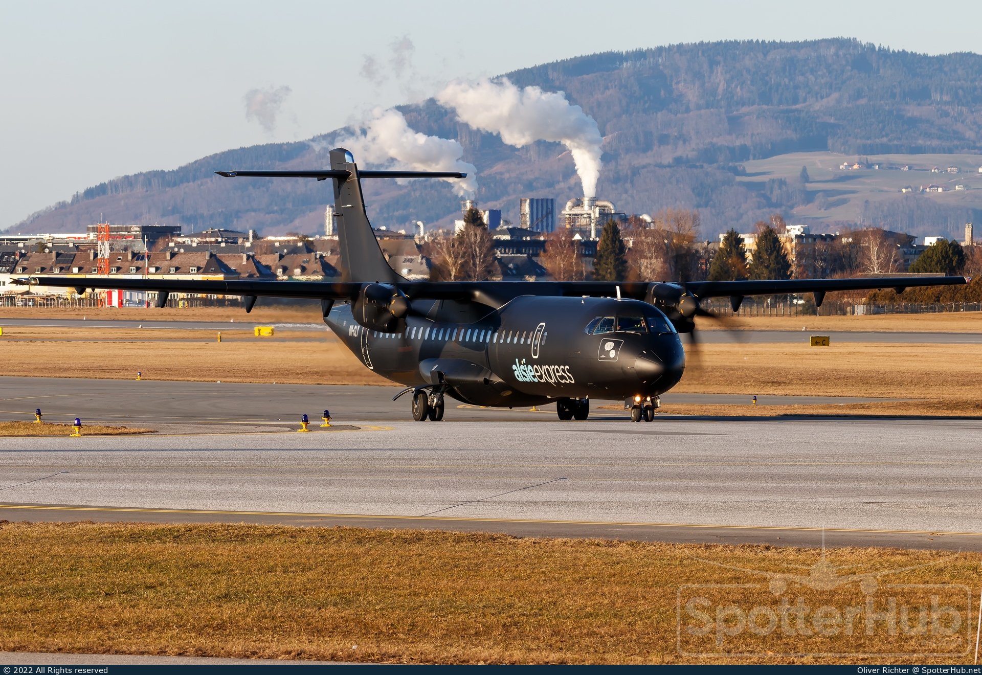 Photo of OY-CLY - ATR 72-500 operated by Alsie Express