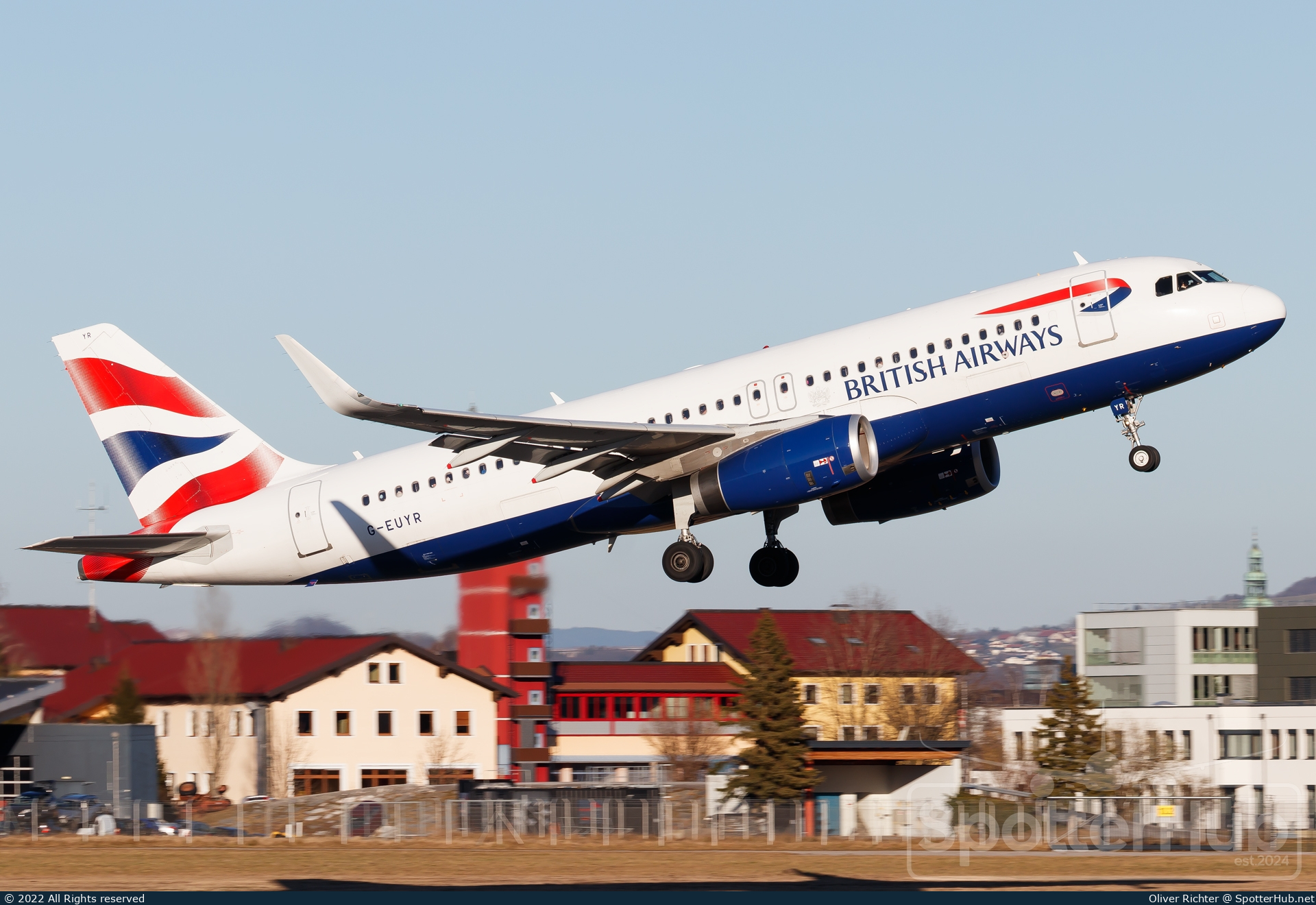 Photo of G-EUYR - Airbus A320-232 operated by British Airways