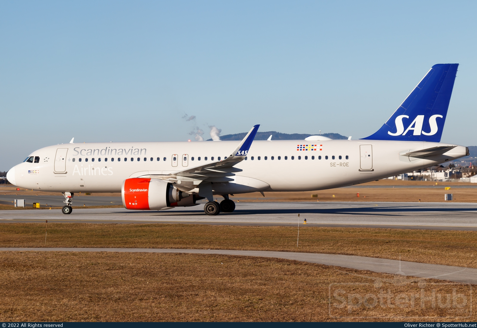 Photo of SE-ROE - Airbus A320-251N operated by SAS Scandinavian Airlines