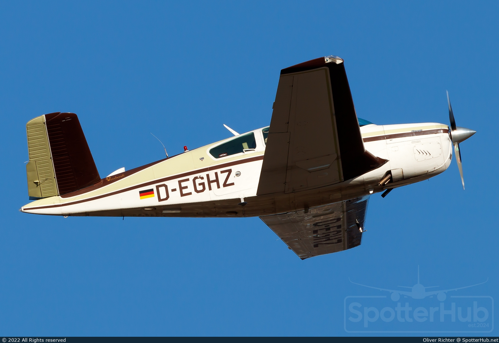 Photo of D-EGHZ - Beechcraft V35B Bonanza operated by Private