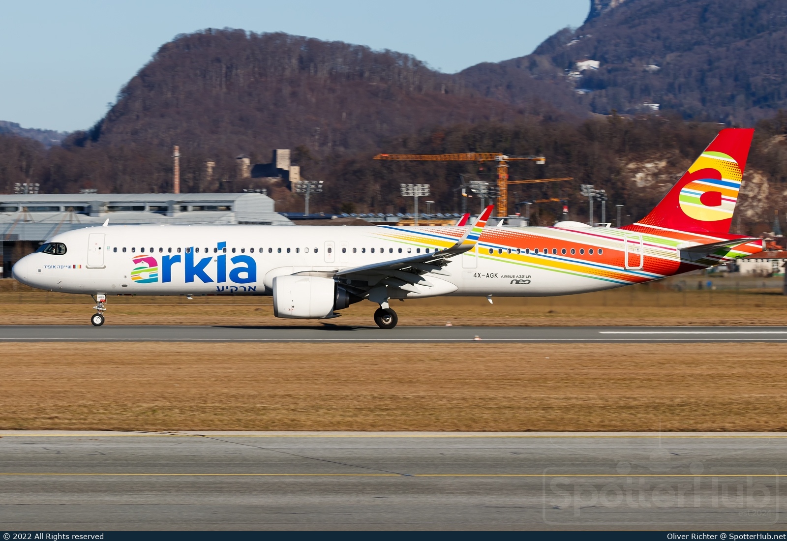 Photo of 4X-AGK - Airbus A321-251NX operated by Arkia Israeli Airlines