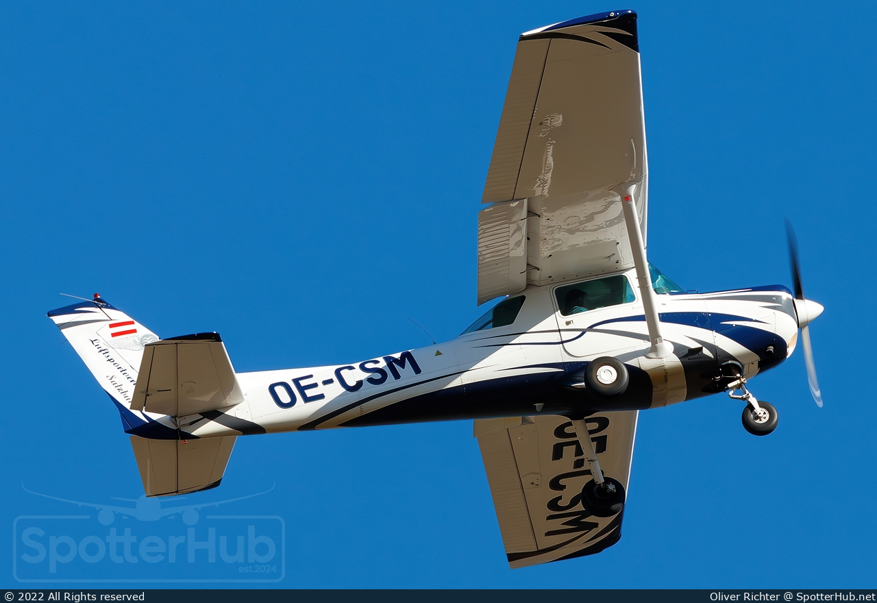 Photo of OE-CSM - Cessna 152 II operated by Luftsportverband Salzburg