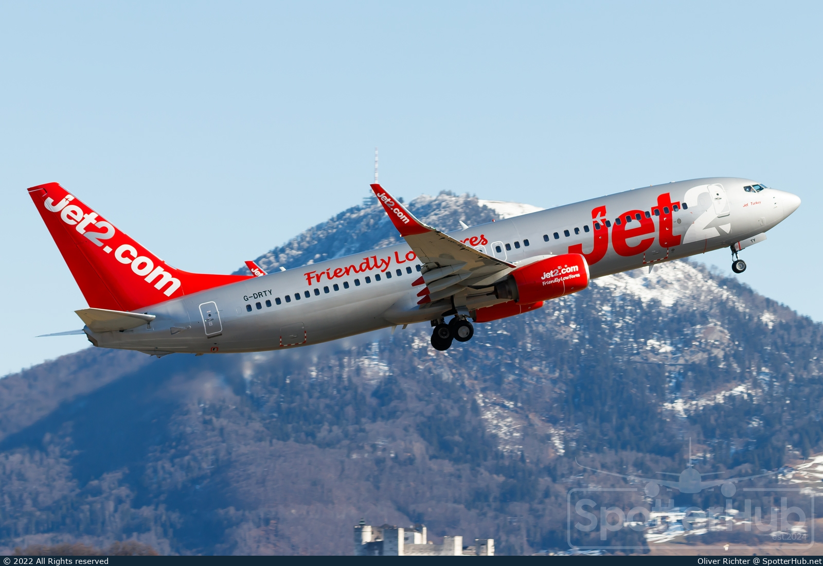 Photo of G-DRTY - Boeing 737-8AS operated by Jet2