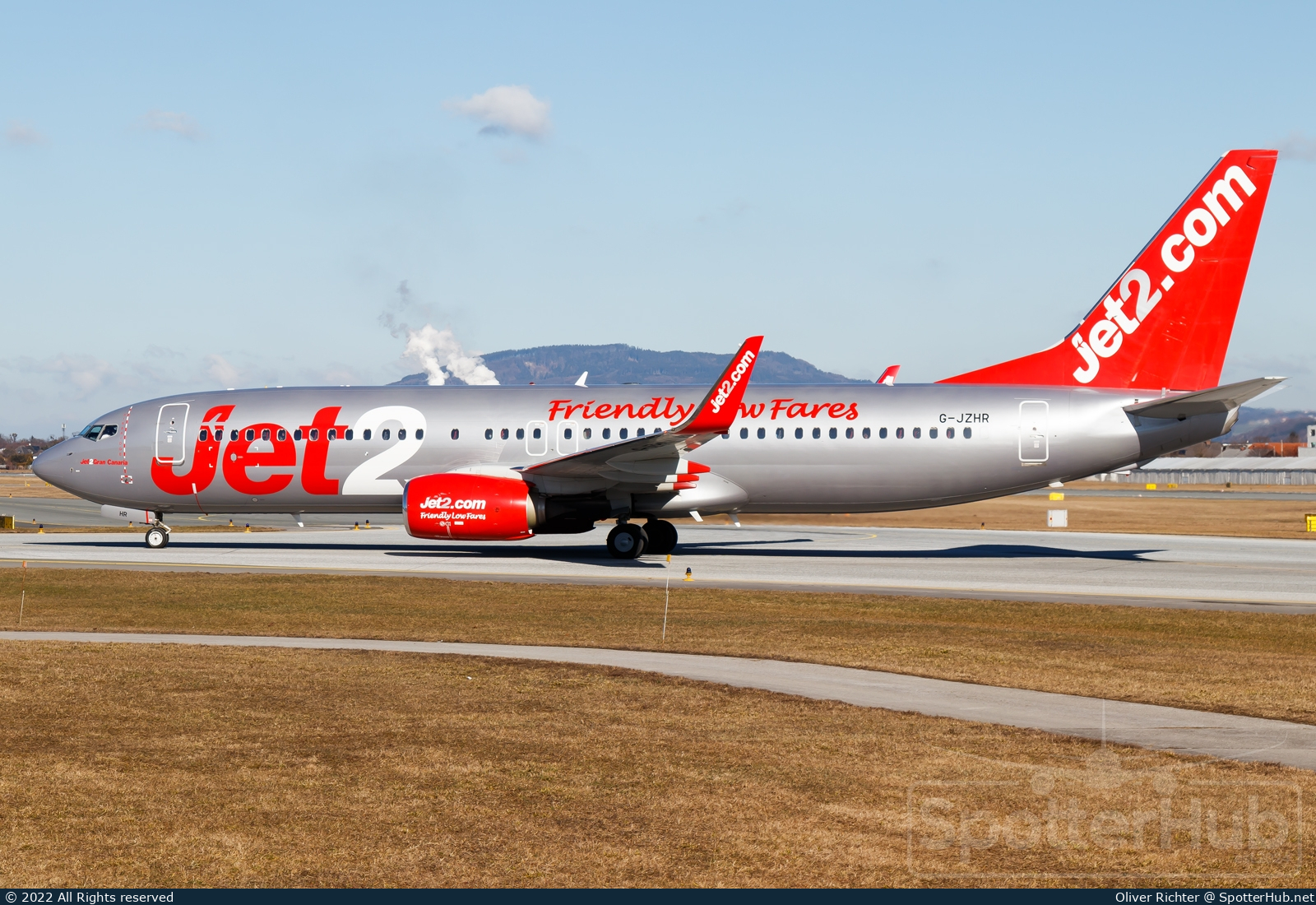 Photo of G-JZHR - Boeing 737-8MG operated by Jet2