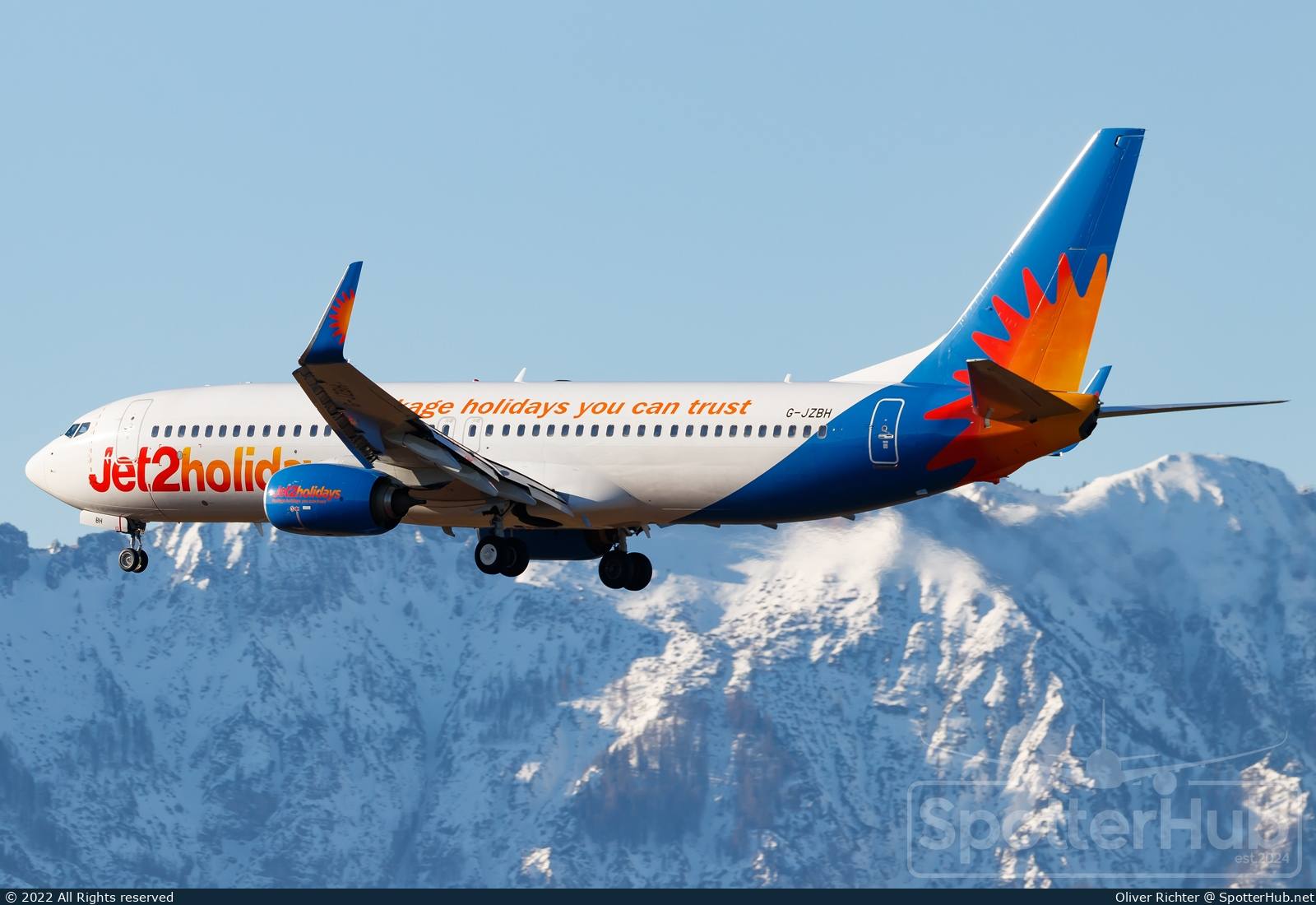 Photo of G-JZBH - Boeing 737-8MG operated by Jet2
