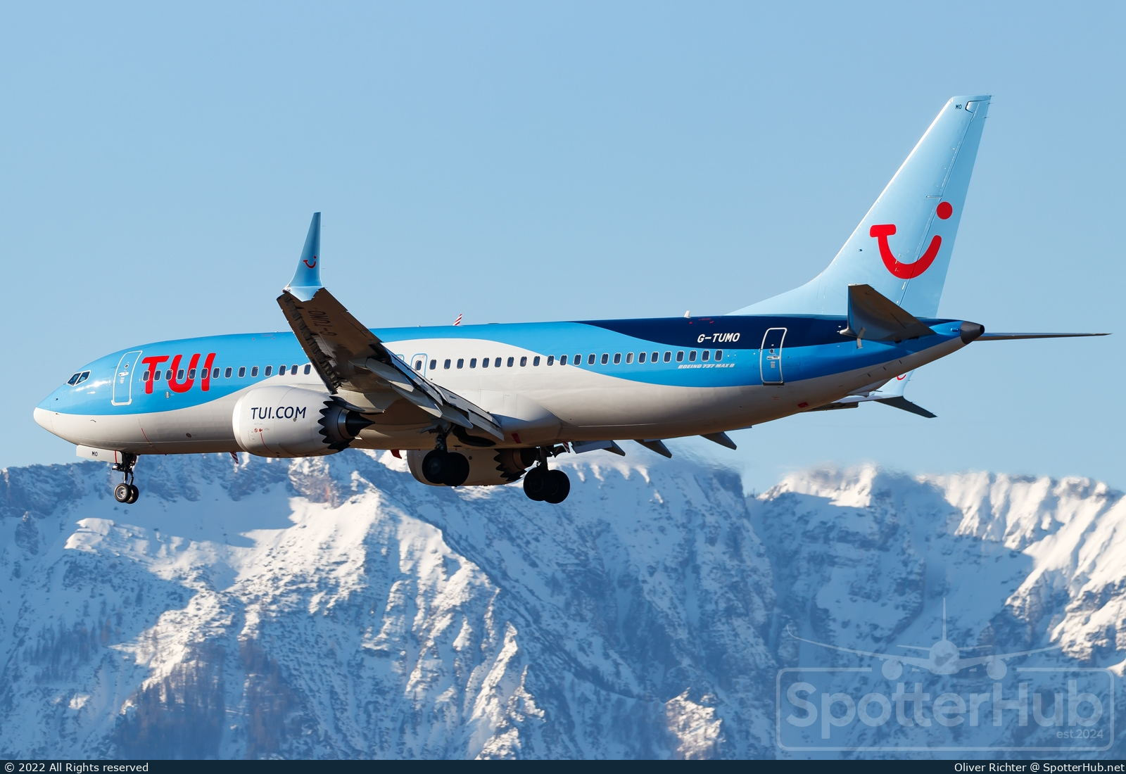 Photo of G-TUMO - Boeing 737 MAX 8 operated by TUI Airways