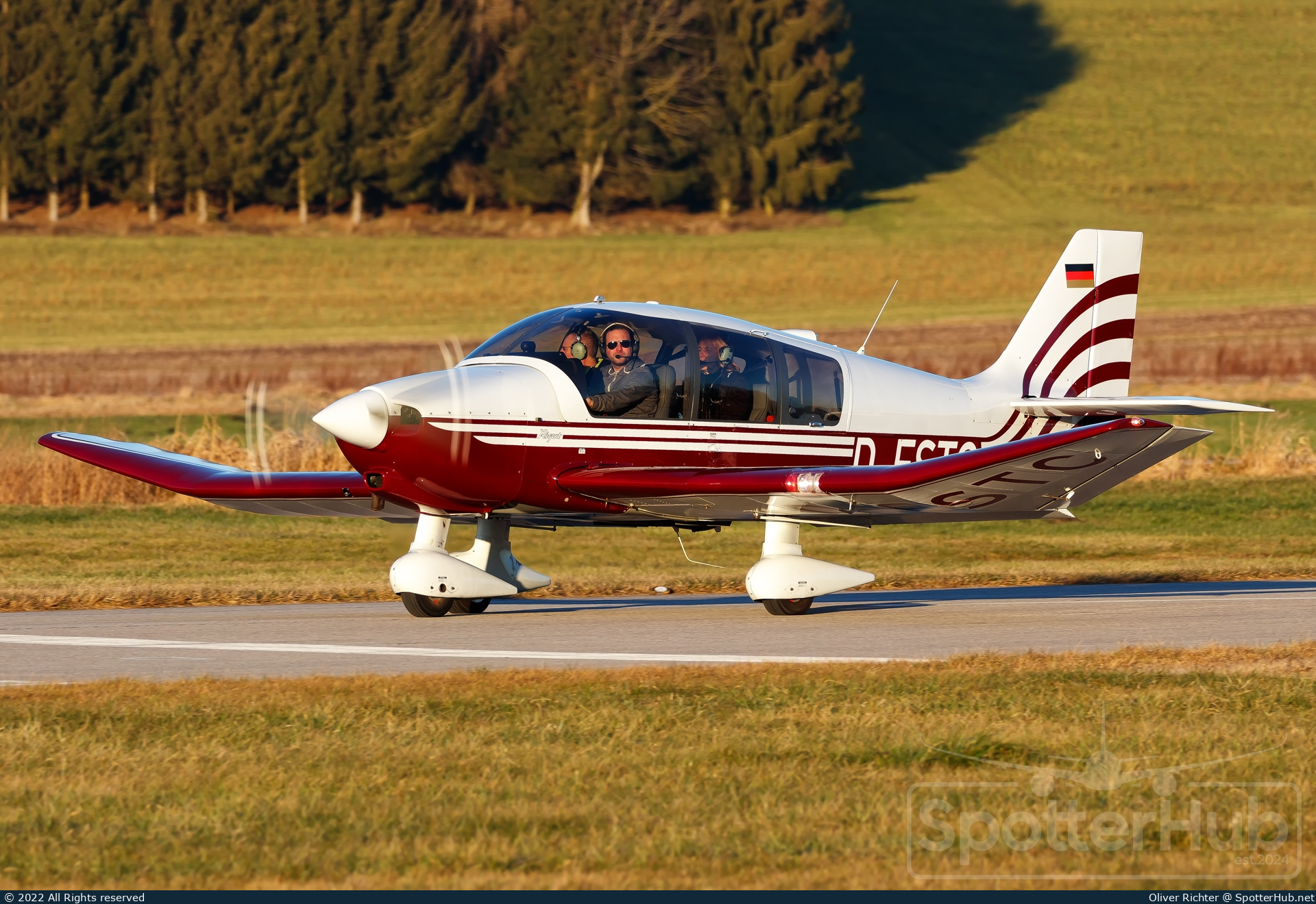 Photo of D-ESTC - Robin DR400/180 Régent operated by Fliegerclub Mühldorf