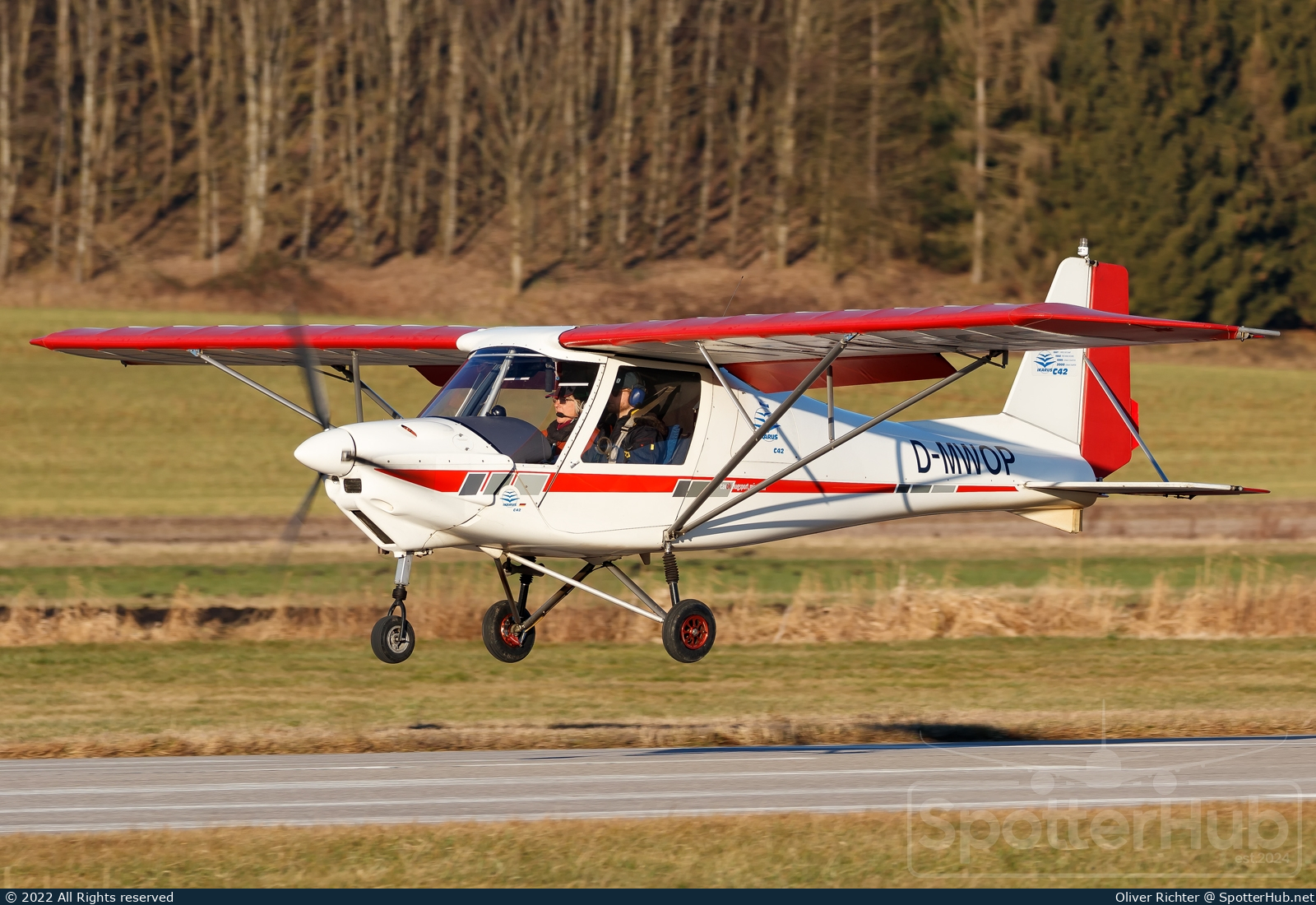 Photo of D-MWOP - Comco Ikarus C42 operated by cavok.flugsport.münchen