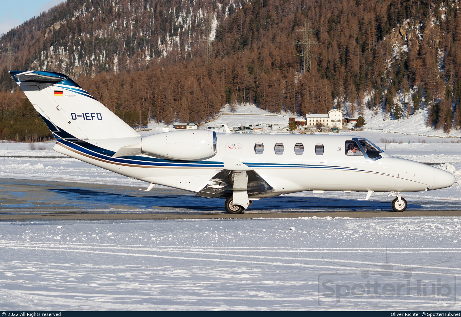 Photo of D-IEFD - Cessna 525 Citation M2 operated by E-Aviation