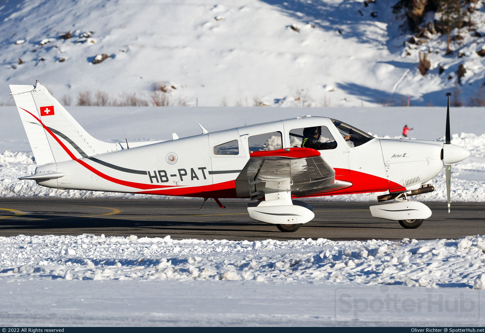 Photo of HB-PAT - Piper PA-28-181 Archer II operated by Société d'Aviation de la Gruyère