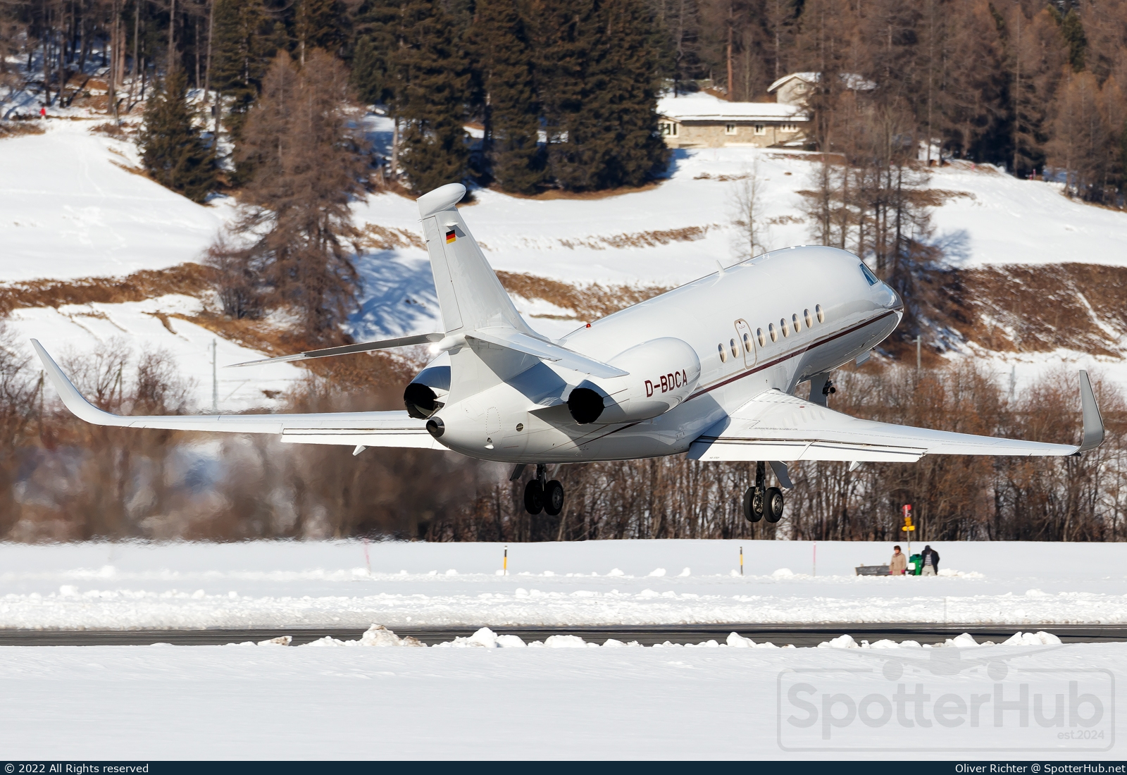 Photo of D-BDCA - Dassault Falcon 2000LX operated by DC Aviation