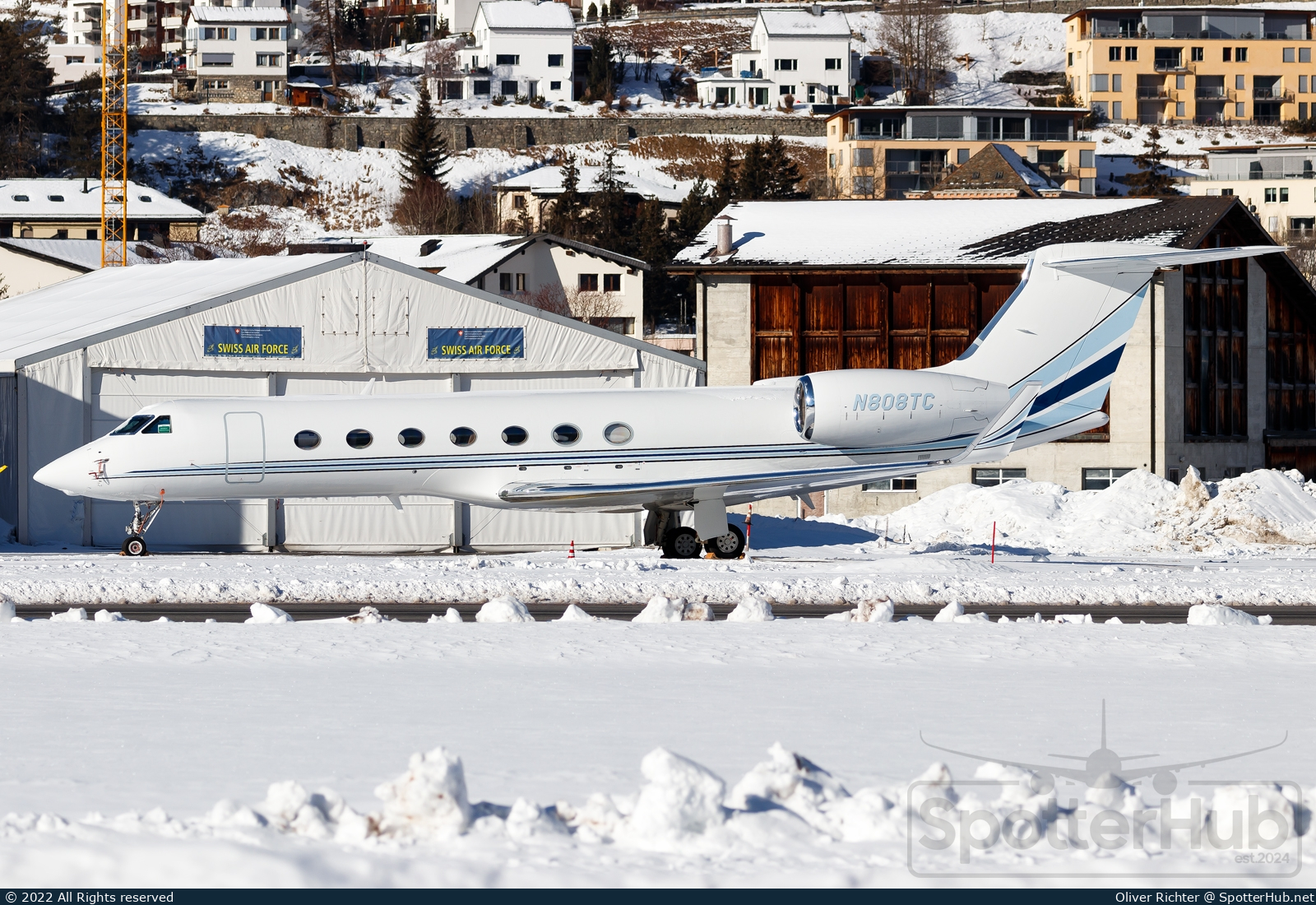 Photo of N808TC - Gulfstream GV-SP (G550) operated by Solairus Aviation