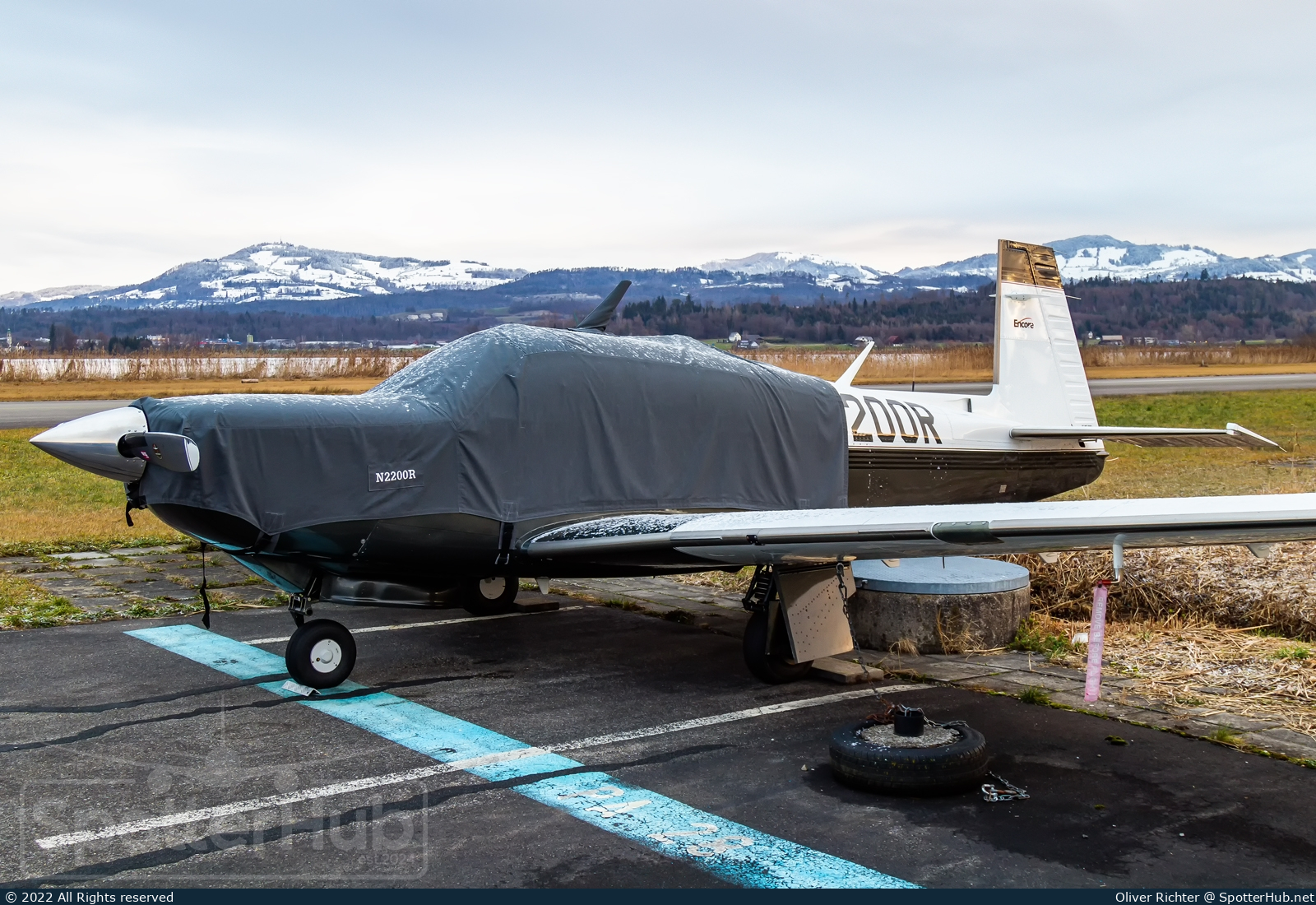 Photo of N2200R - Mooney M20K Encore operated by Private