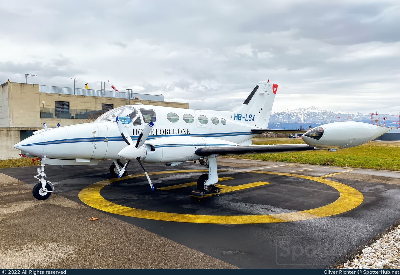 Photo of HB-LSX - Cessna 414 Chancellor operated by Private