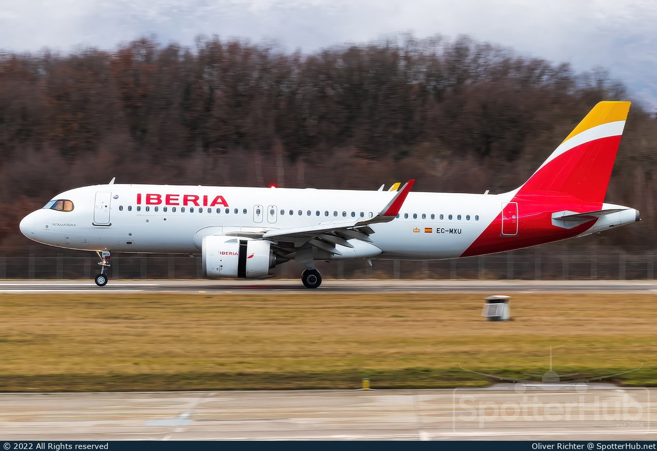 Photo of EC-MXU - Airbus A320-251N operated by Iberia